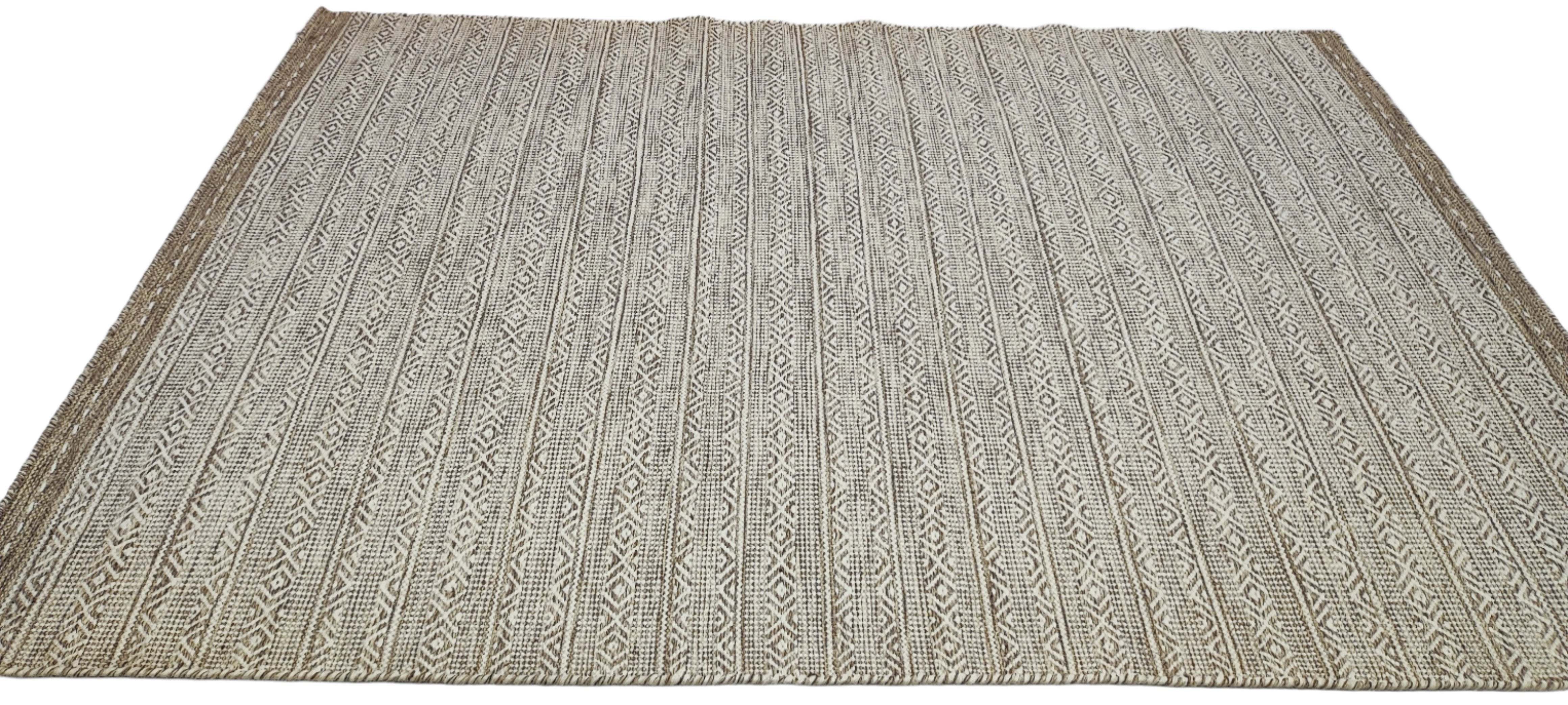 Ian Ziering 5.6x7.6 Handwoven Durrie Beige Mix