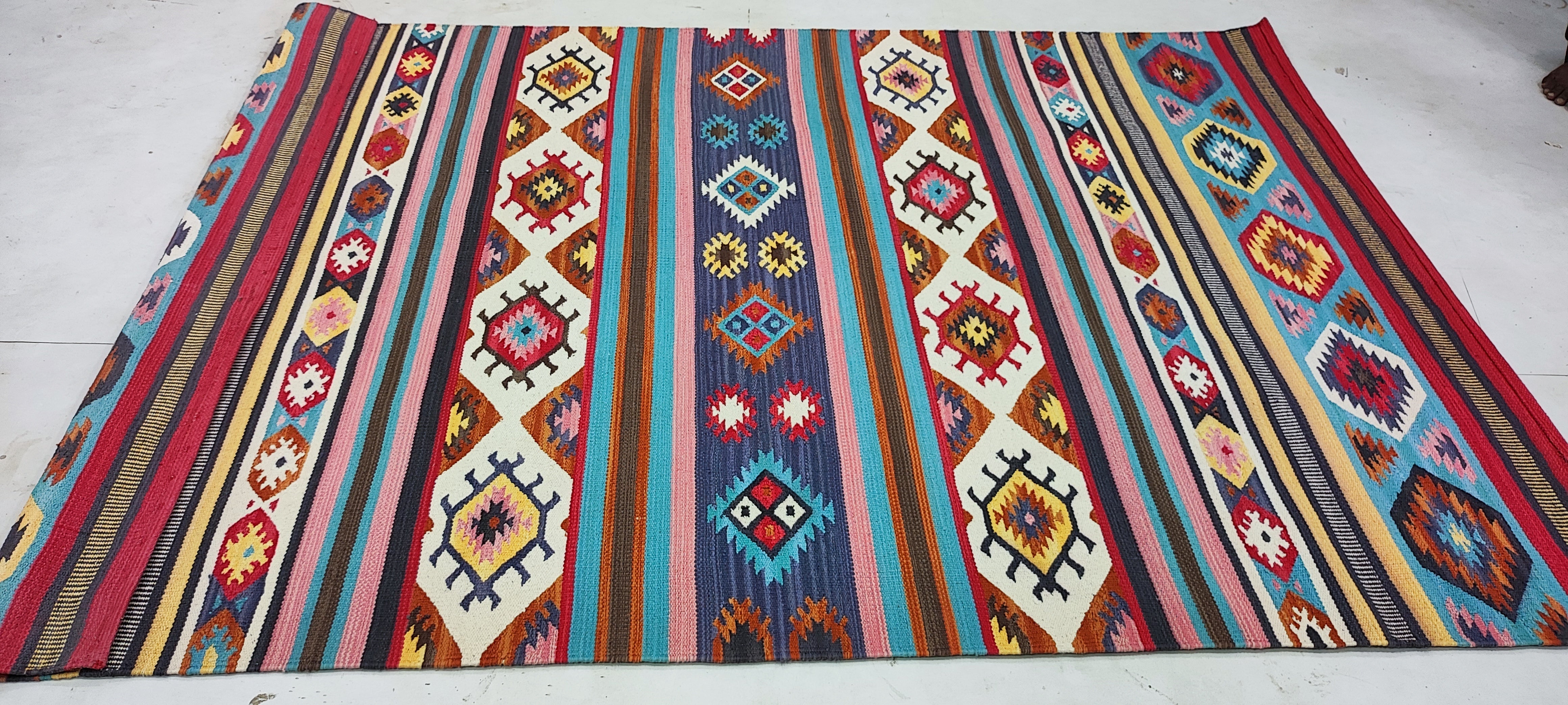 Jesse 4.9x6.9 Pink Handwoven Durrie