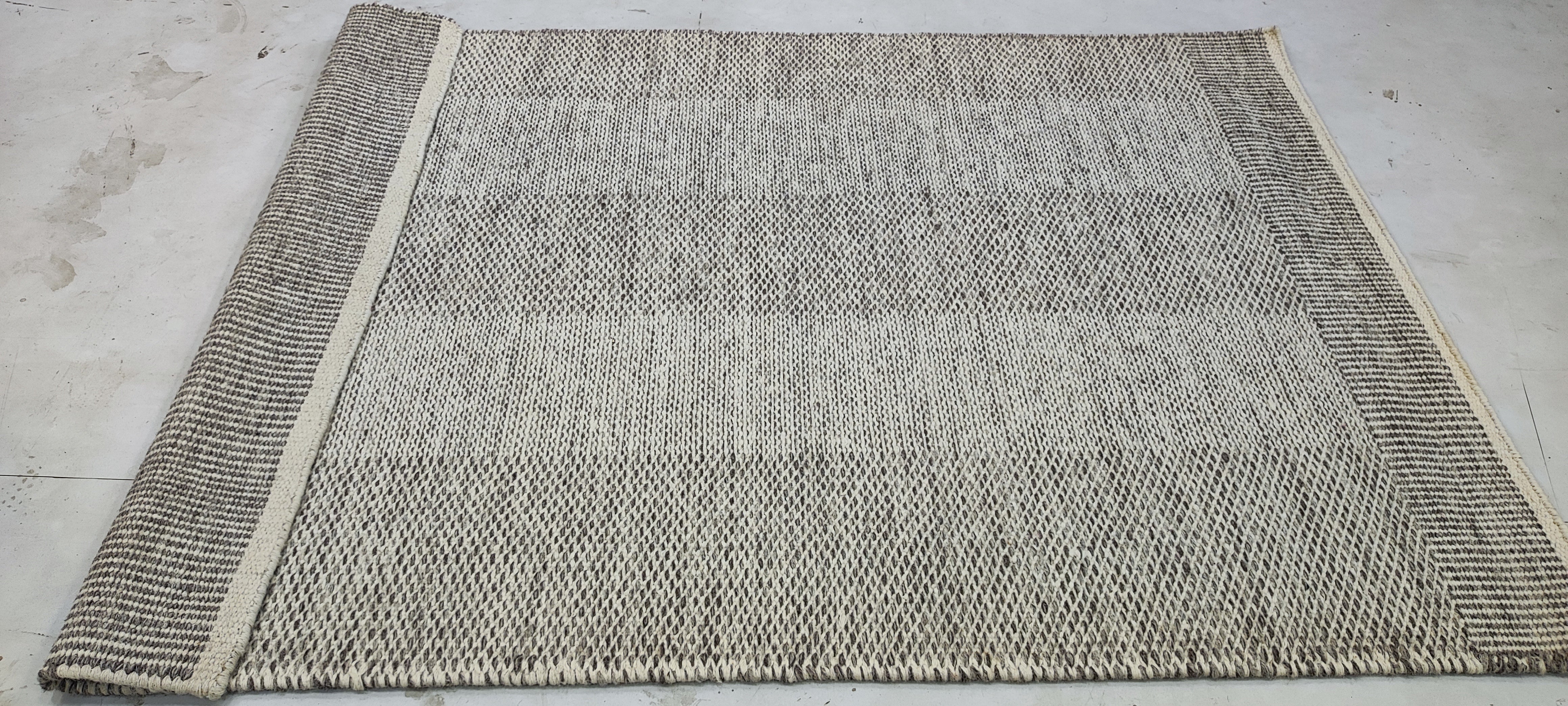 Michael 4x6 Handwoven Durrie Silver Grey