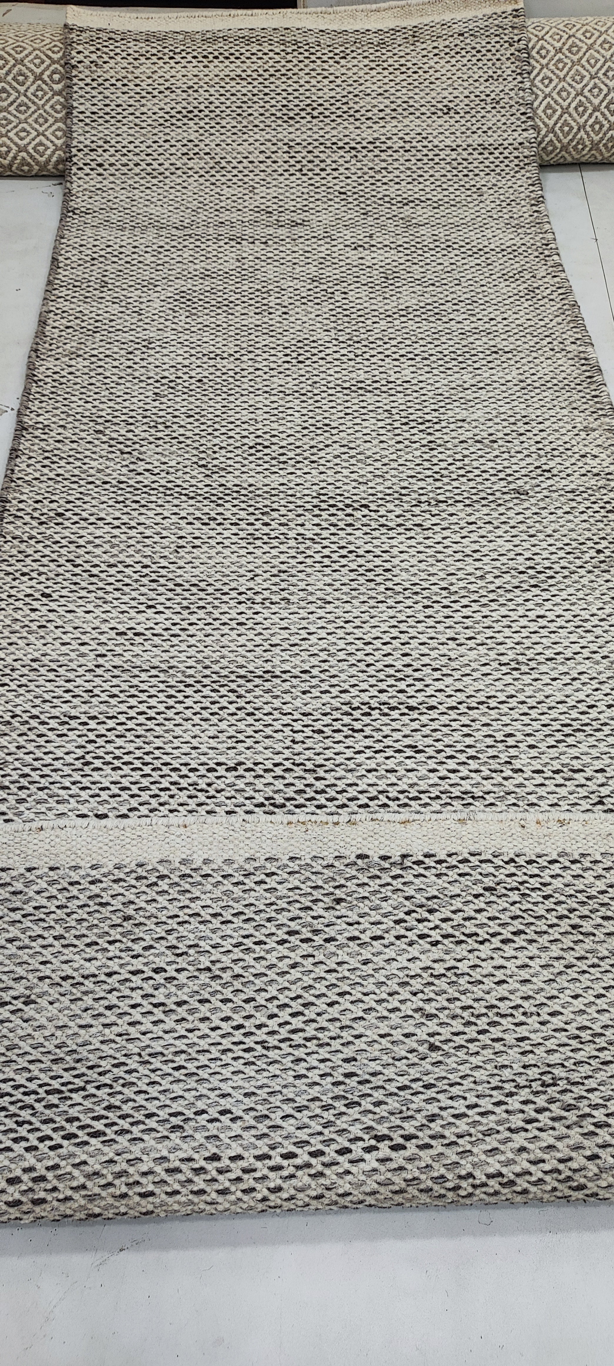 Rhett 2.9x7.6 Handwoven Durrie Grey and Ivory