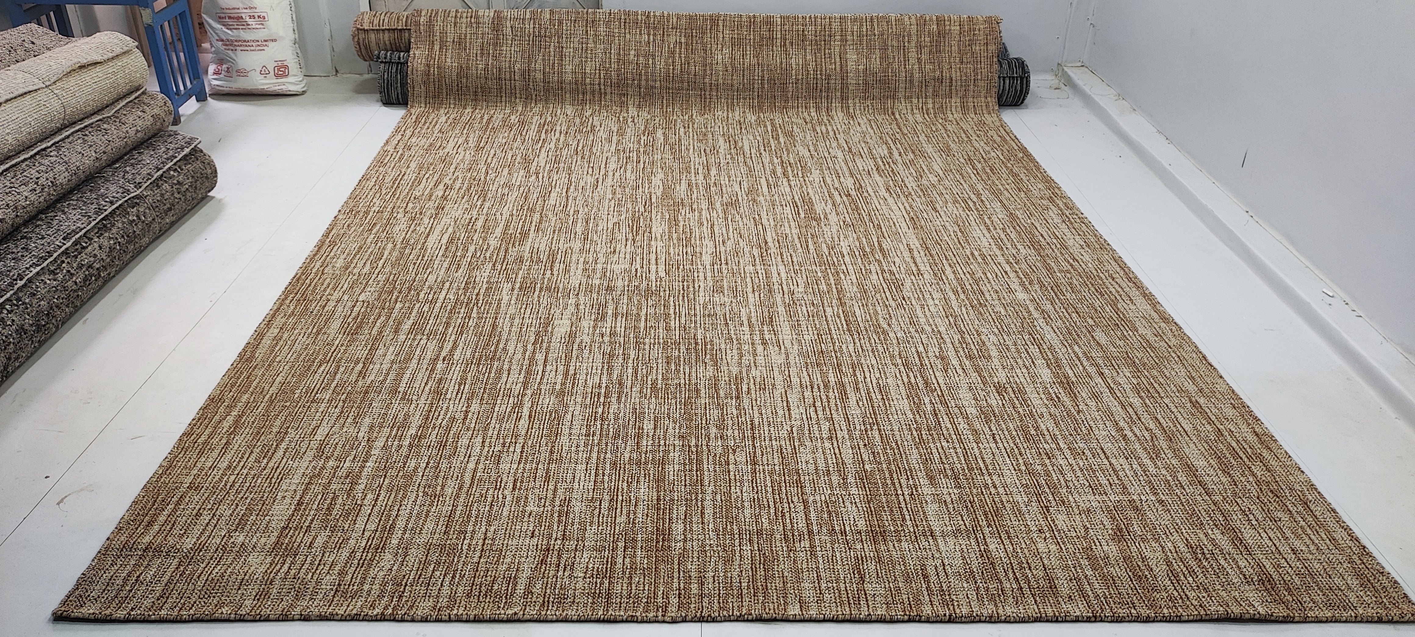 Gale Hawthorne 10x14 Handwoven Durrie Textured Light Brown