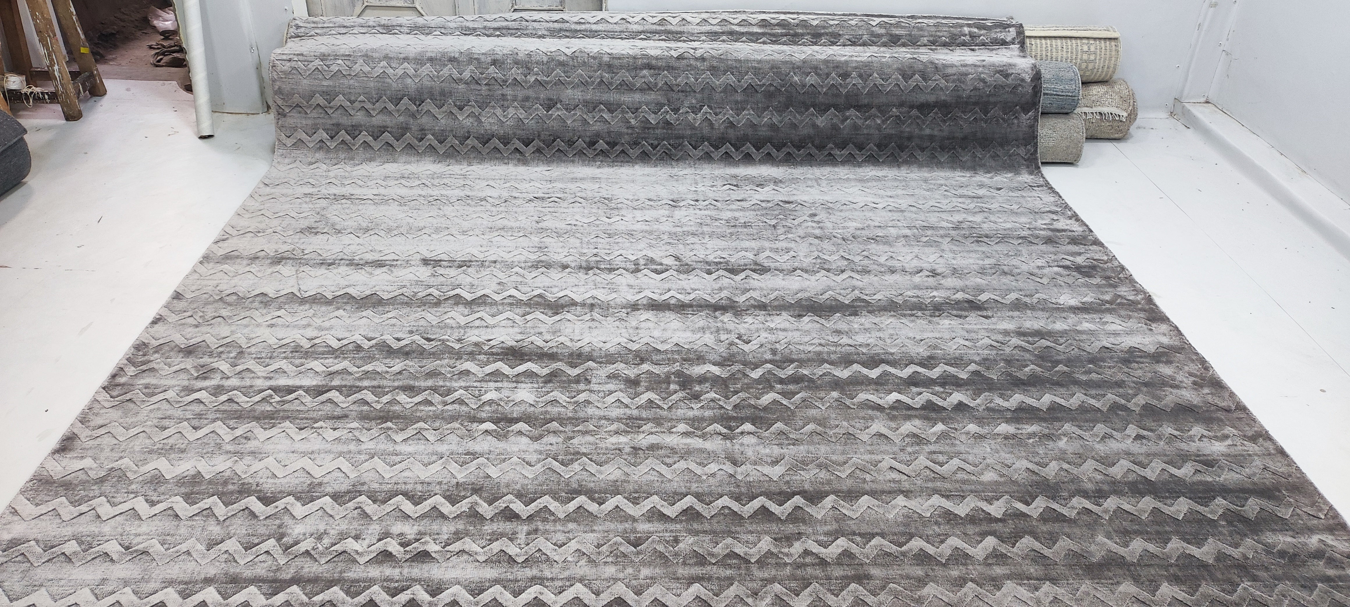 Jack 9x14 Handwoven Modern Grey Viscose