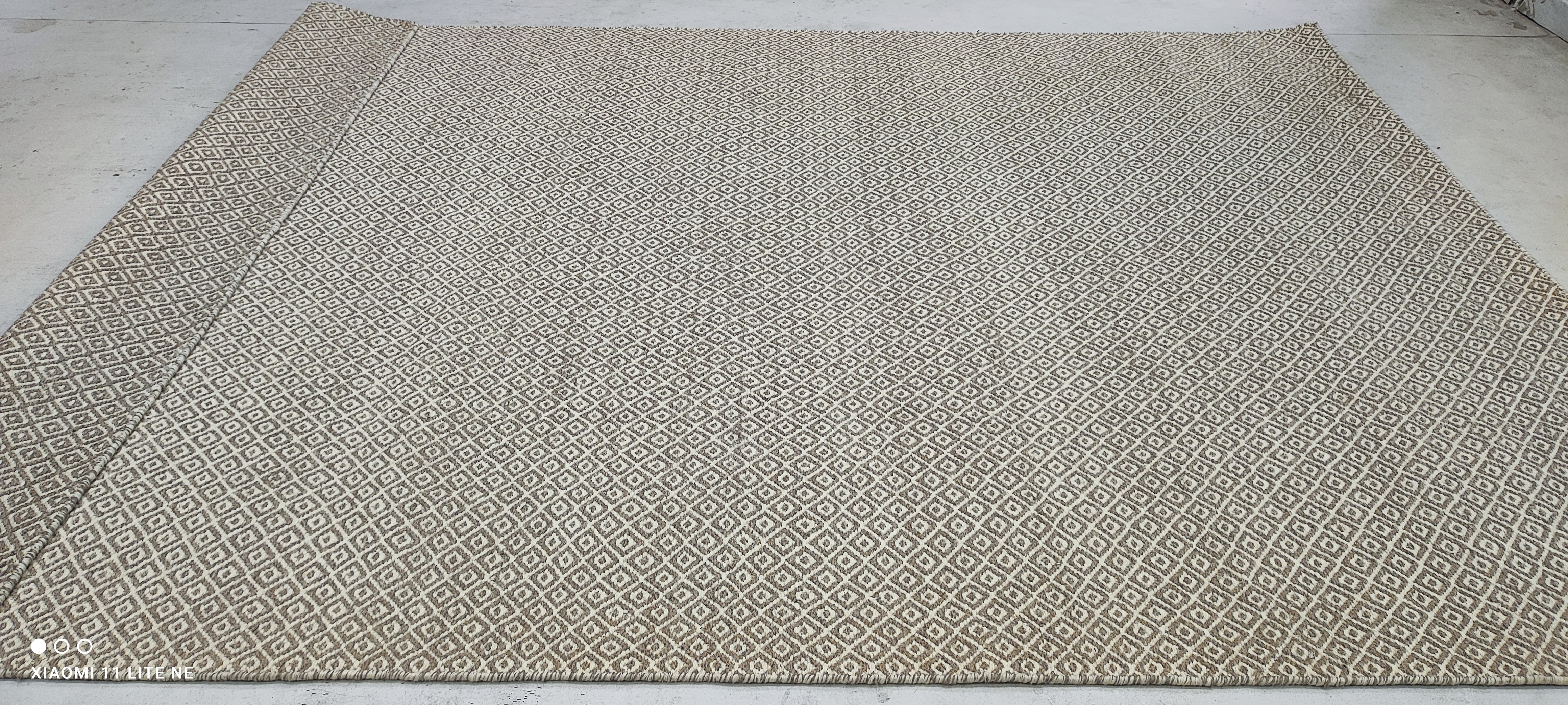 John Anderson 6.6x9.3 Grey Handwoven Modern Rug