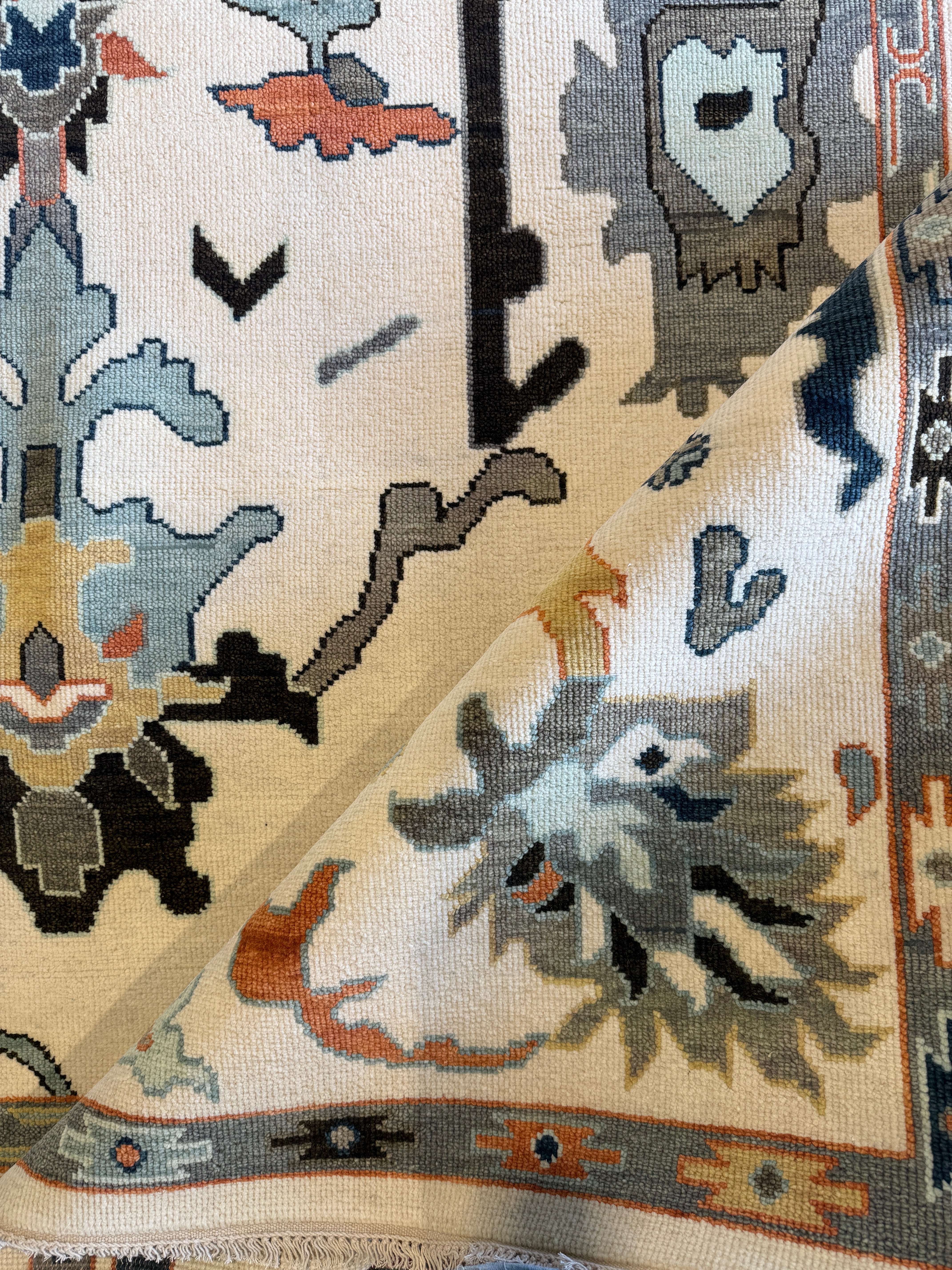 Marci T. House 9x11.9 Ivory Hand-Knotted Oushak