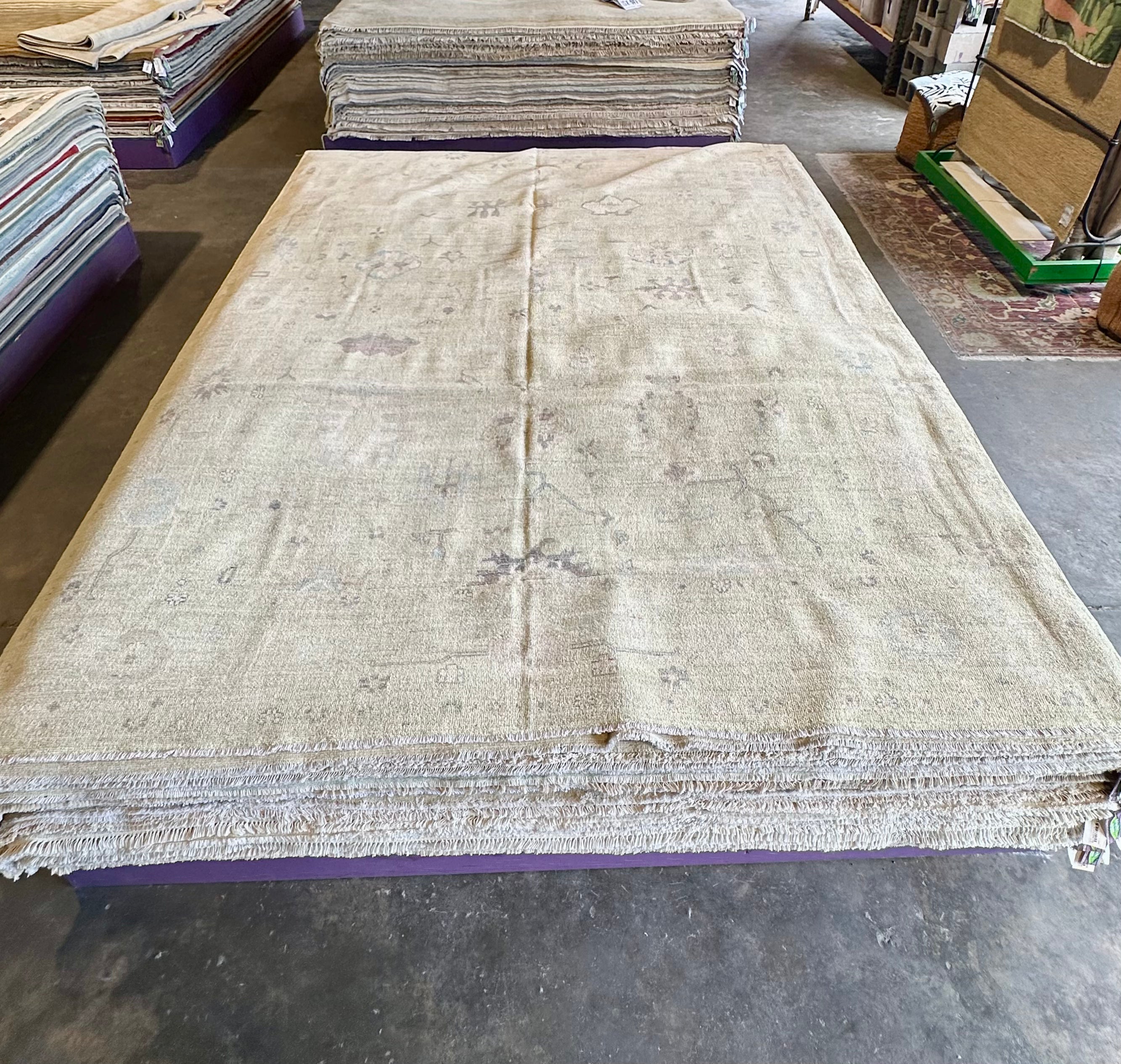 Jill 8.11x12.4 Light Green Whitewashed Afghani Oushak