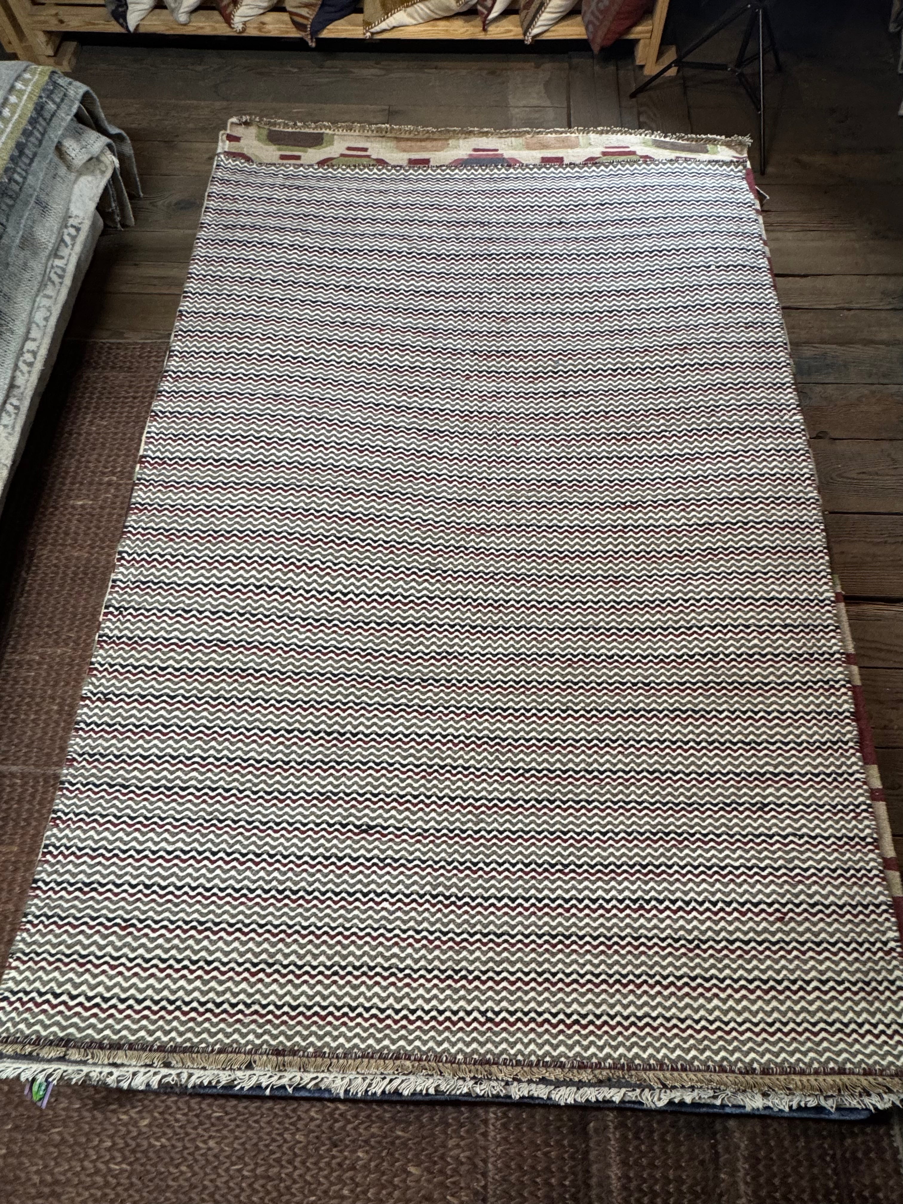 Henry Bouy 5.3x7.6 Grey Handwoven Durrie Rug