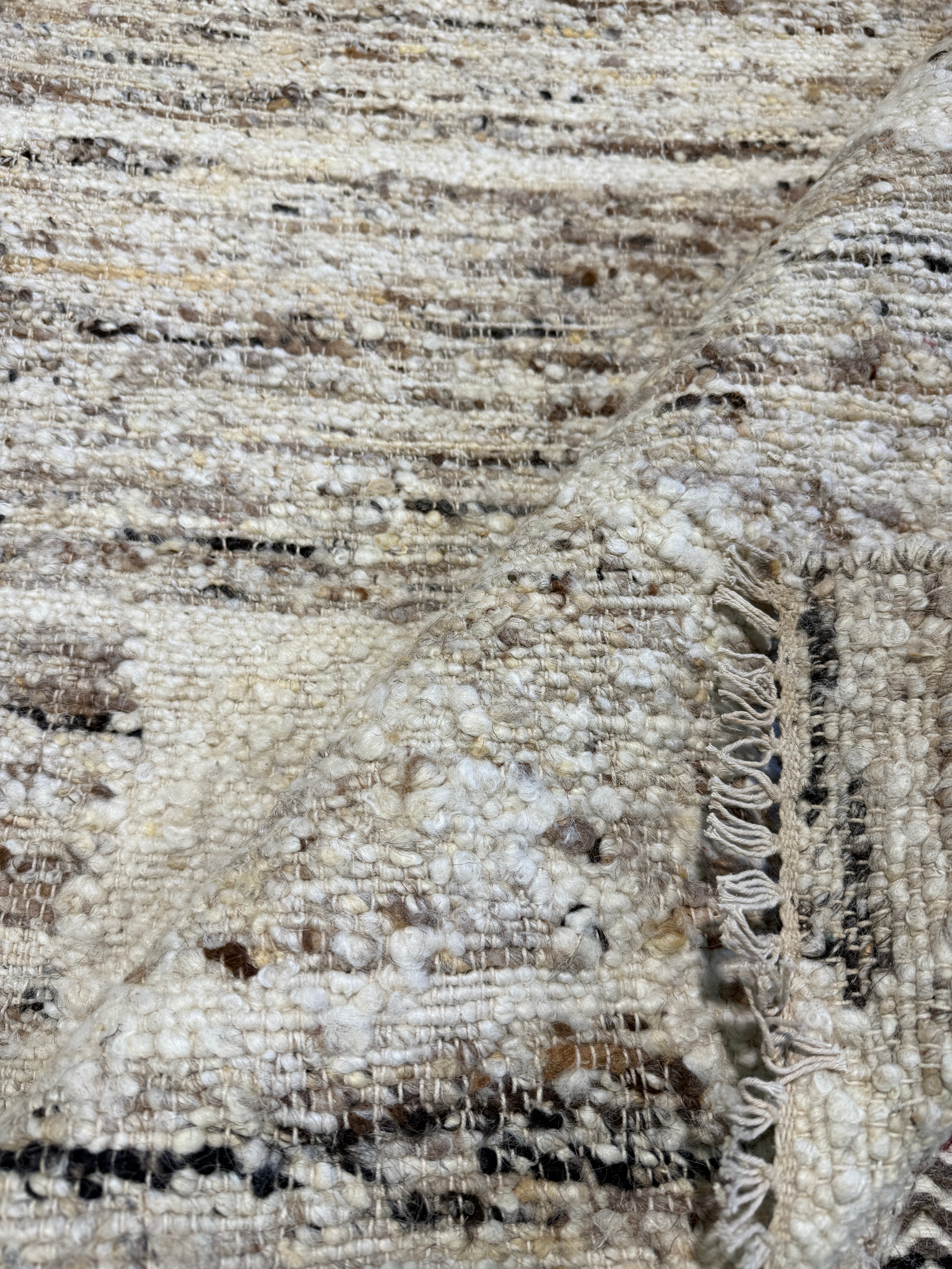 Krewe of Centurions 5x7 Handwoven Beige & Brown Modern Durrie