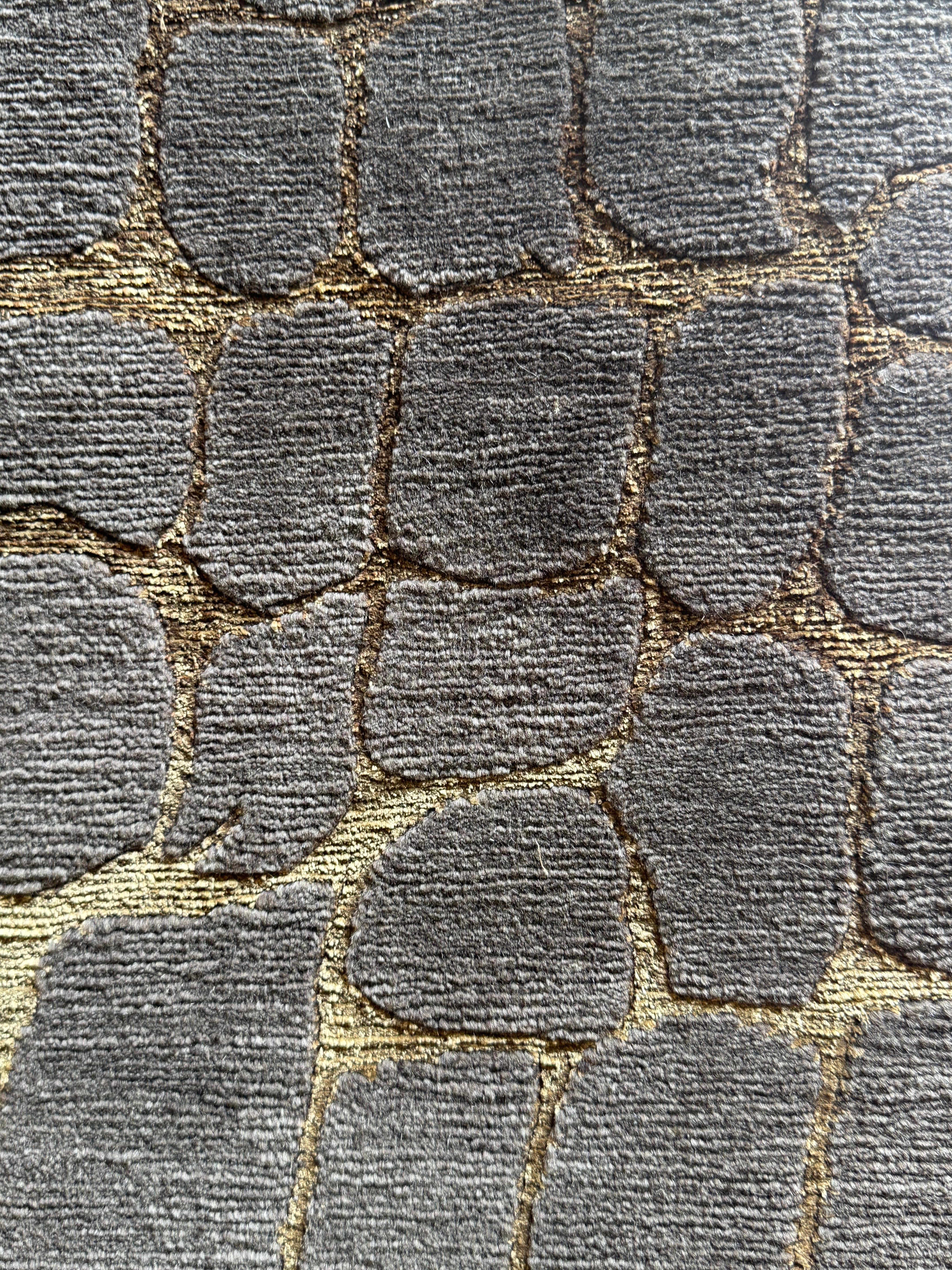 Dick Law Firm 9x12 Grey Devi Auburn Tibetan Rug