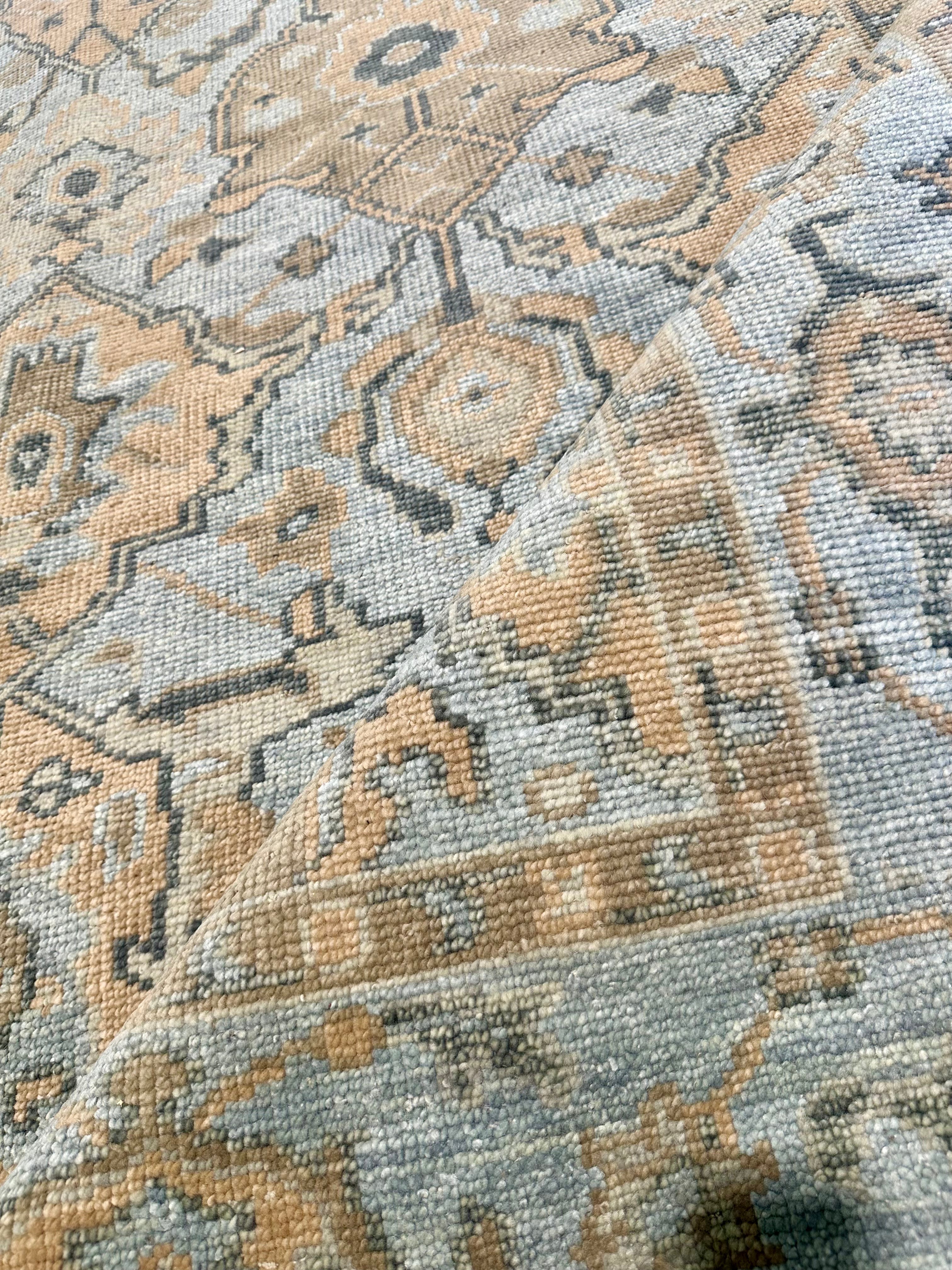 Flavia 8x10 Light Blue Oushak