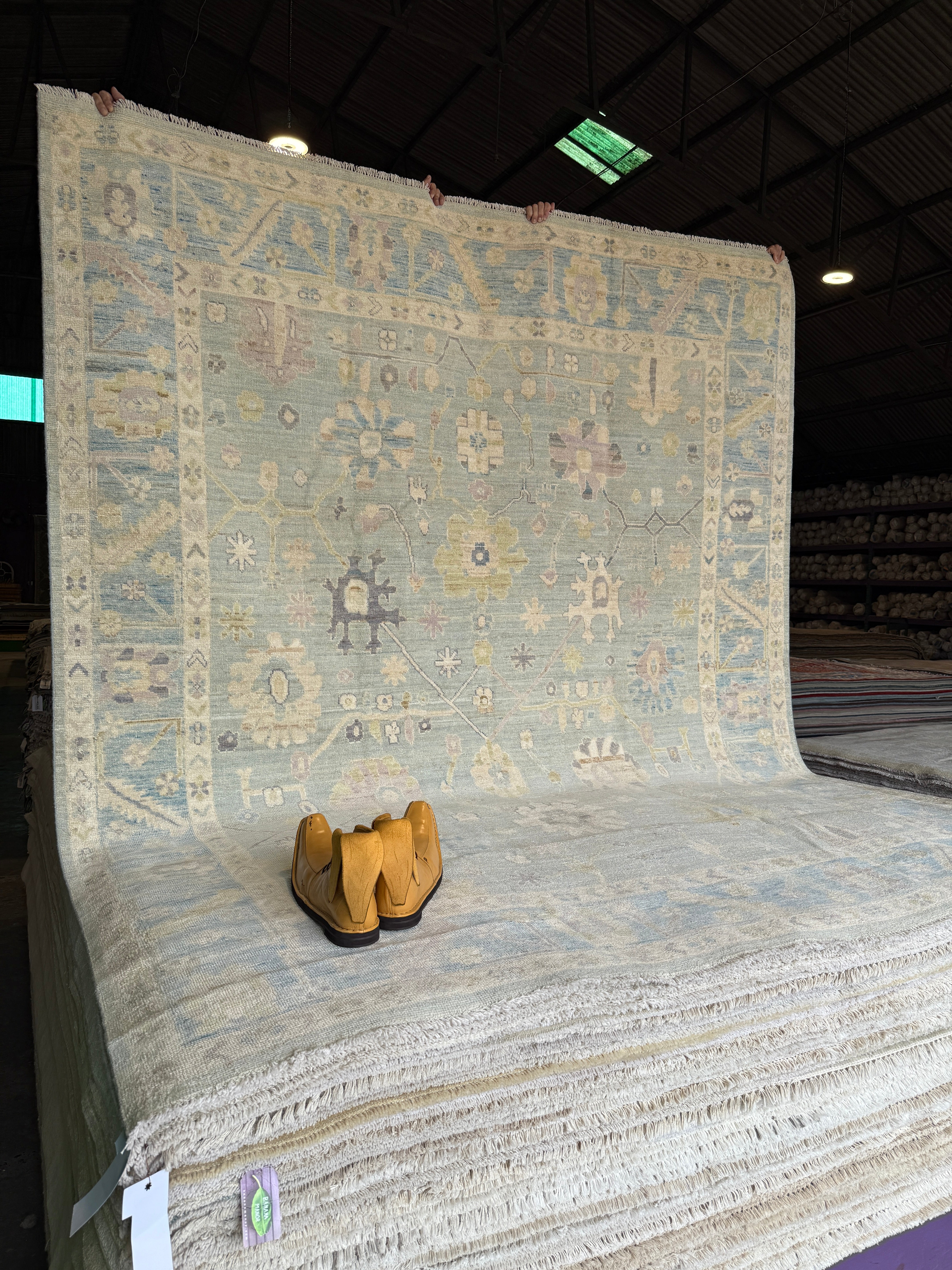 Dre's wife 8.1x9.10 Blue Hand-Knotted Whitewashed Oushak