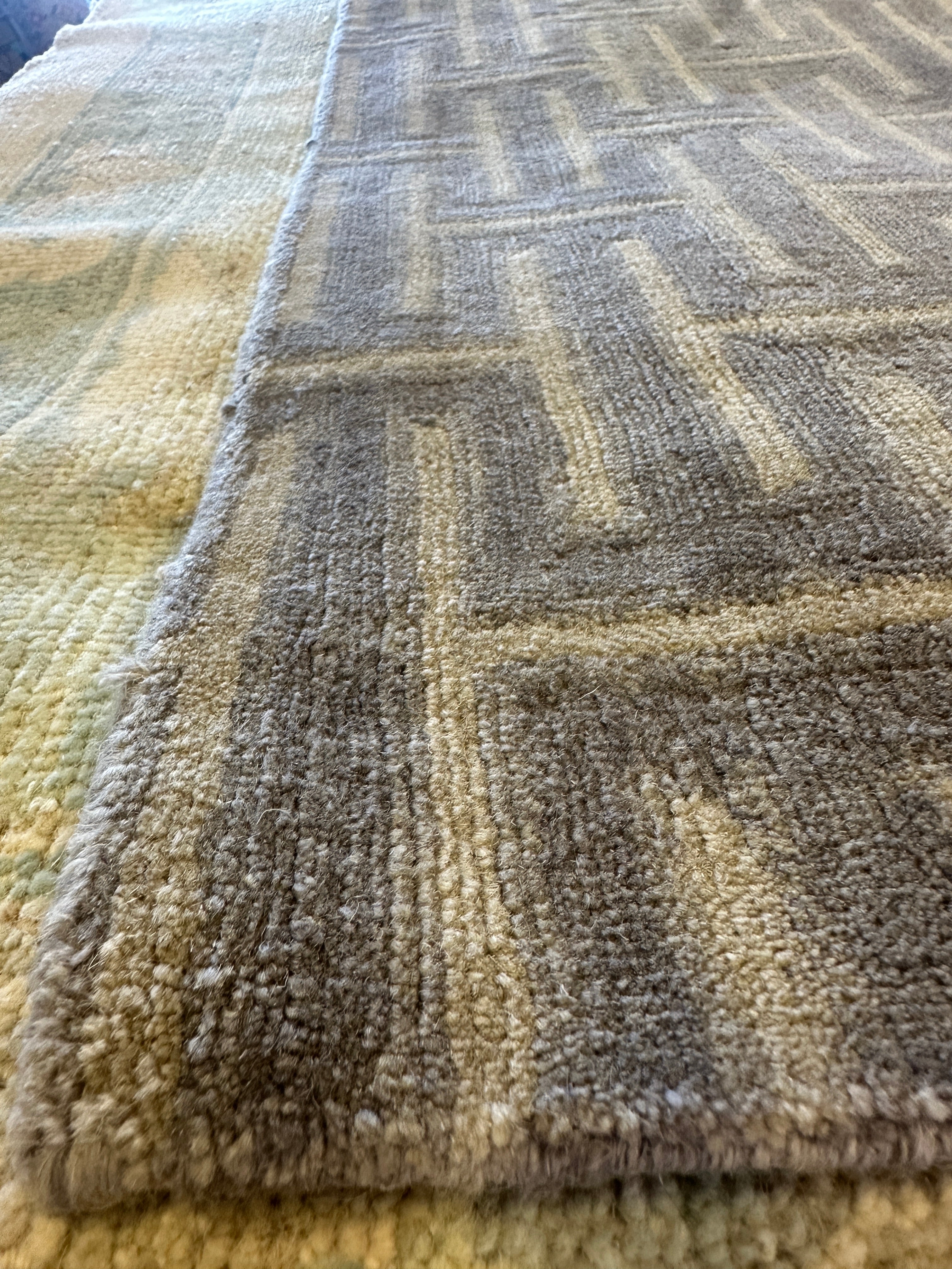 E. Eric Guirard 8x10 Grey Myriad Peeble Tibetan Rug