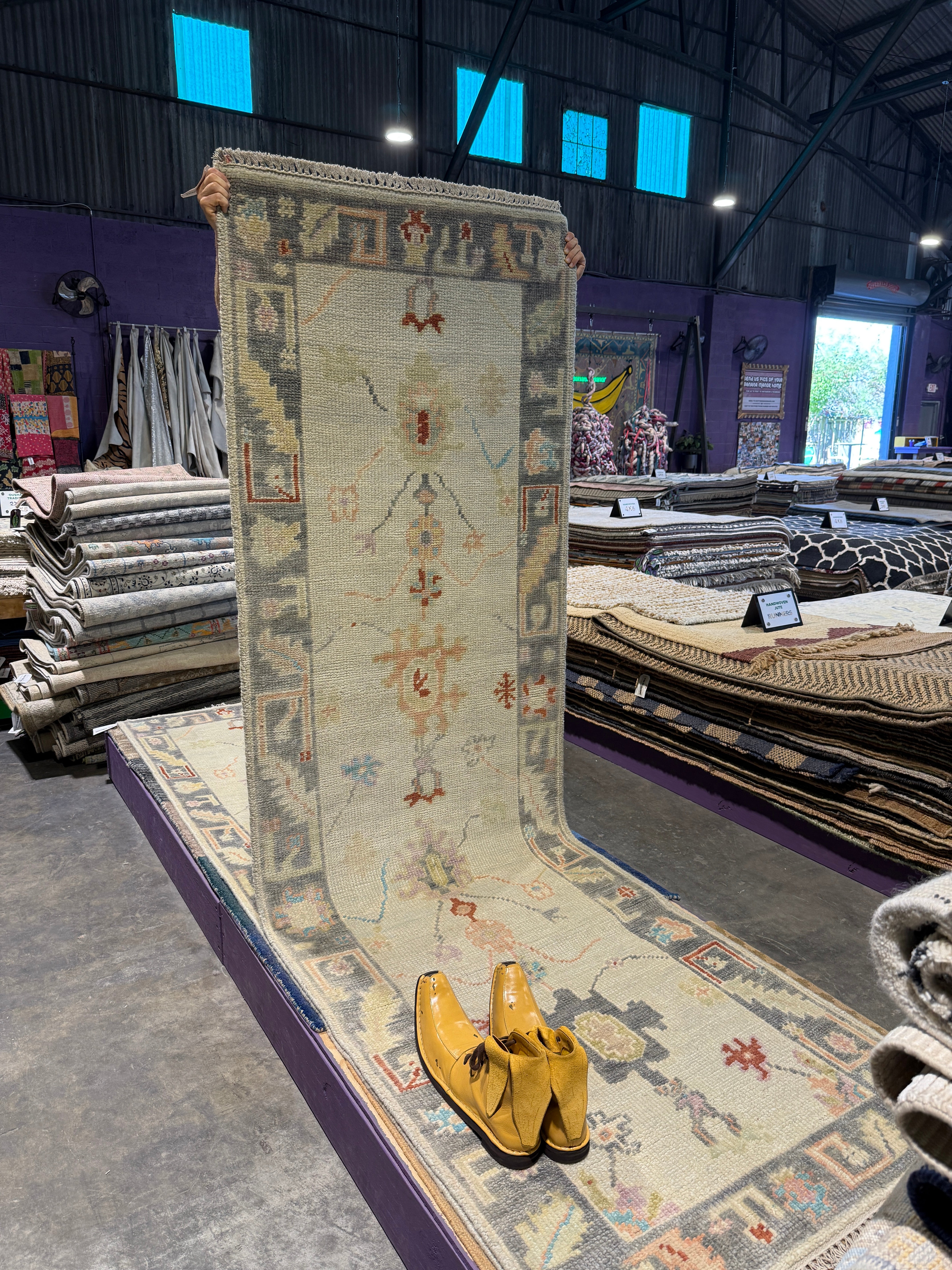 Emily Summers Light Grey and Dark Grey Hand-Knotted Oushak Runner Rug (Multiple Sizes)