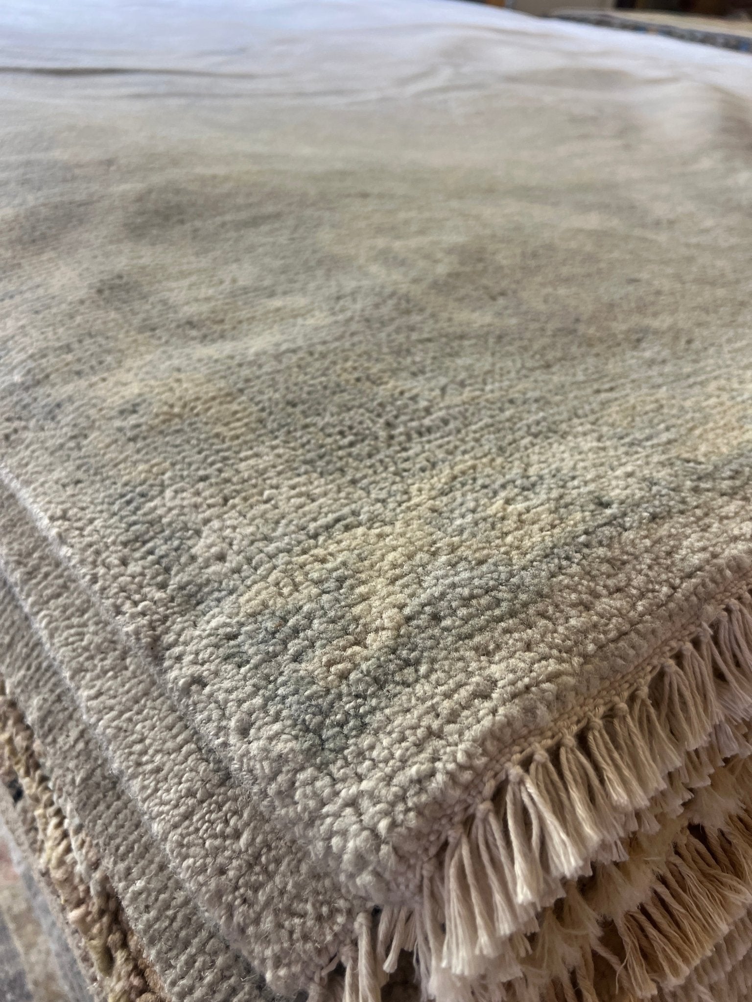 Anjana 9.0x12.2 Hand-Knotted Cream and Gray Oushak | Banana Manor Rug Factory Outlet
