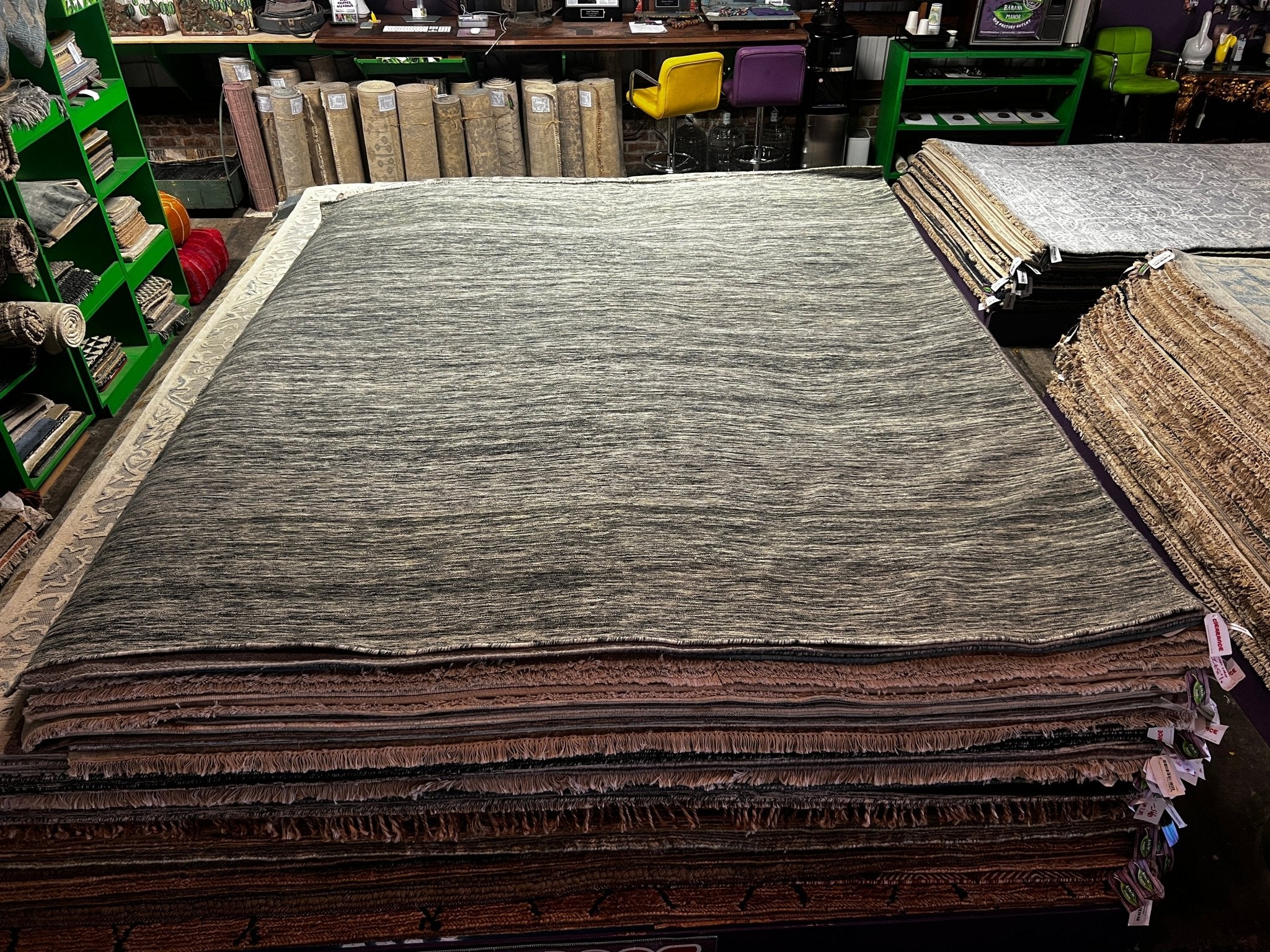Elizabeth Clay 8.3x9.3 Durrie Rug | Banana Manor Rug Factory Outlet