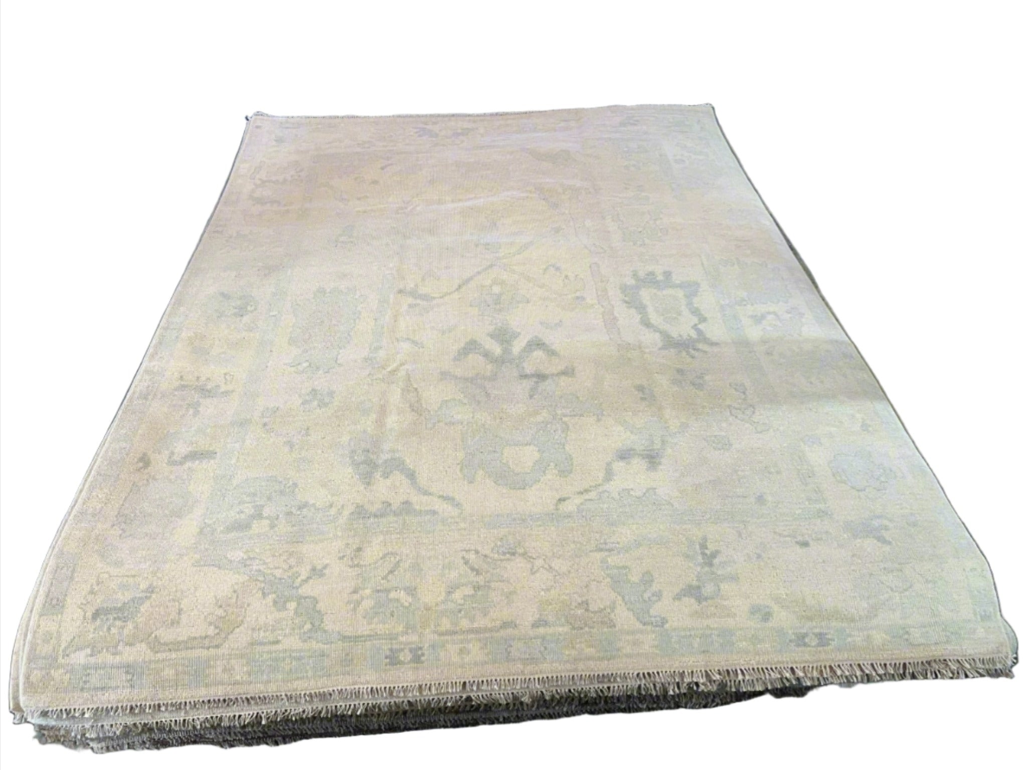 Fiona Shaw 7.11x10.3 Hand-Knotted Cream and Gray Oushak | Banana Manor Rug Factory Outlet
