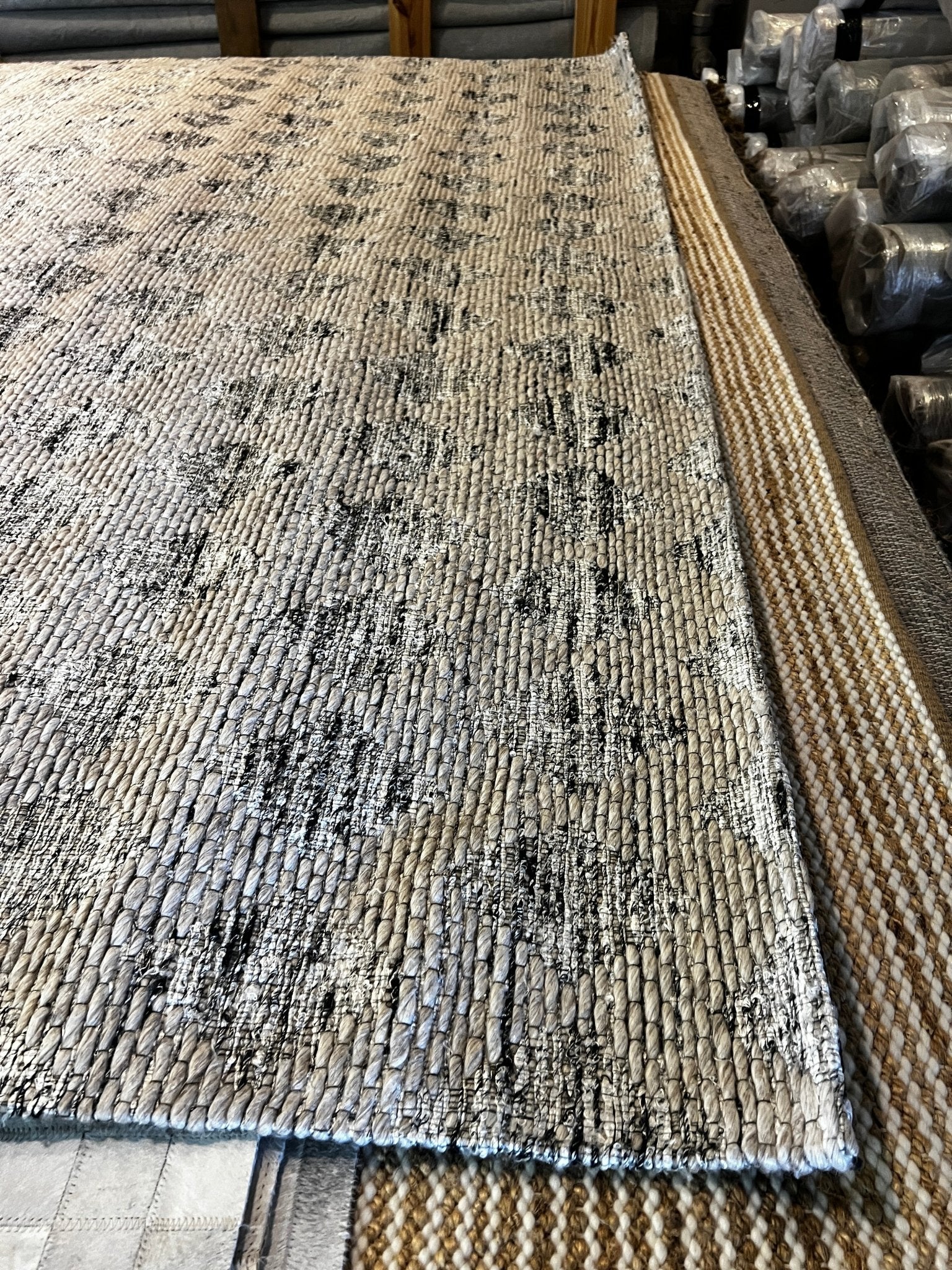 Griff 8x10 Handwoven Beige Jacquard Durrie | Banana Manor Rug Factory Outlet