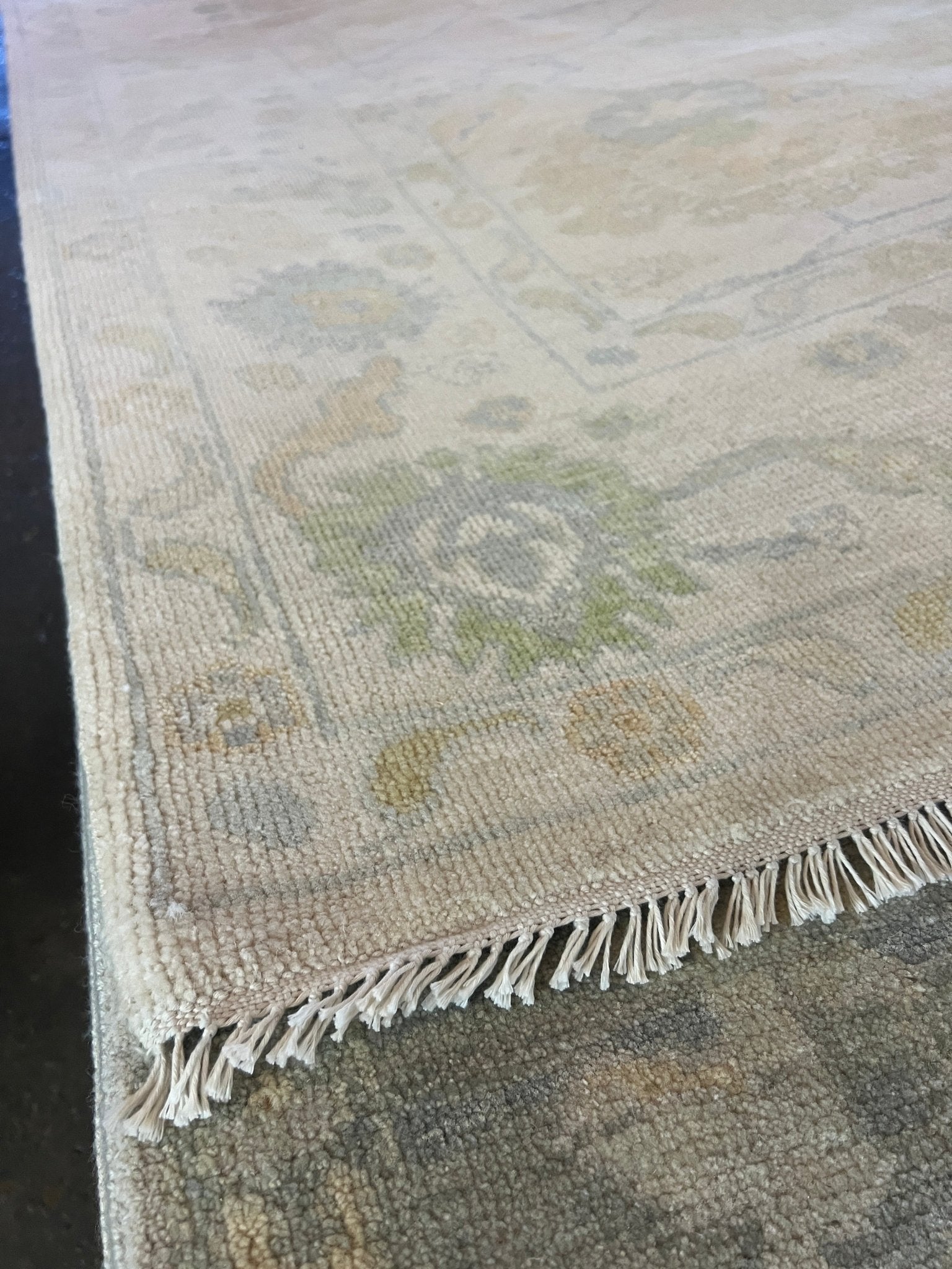 Killing Eve 8x8.1 Square Hand-Knotted Cream and Green Oushak | Banana Manor Rug Factory Outlet