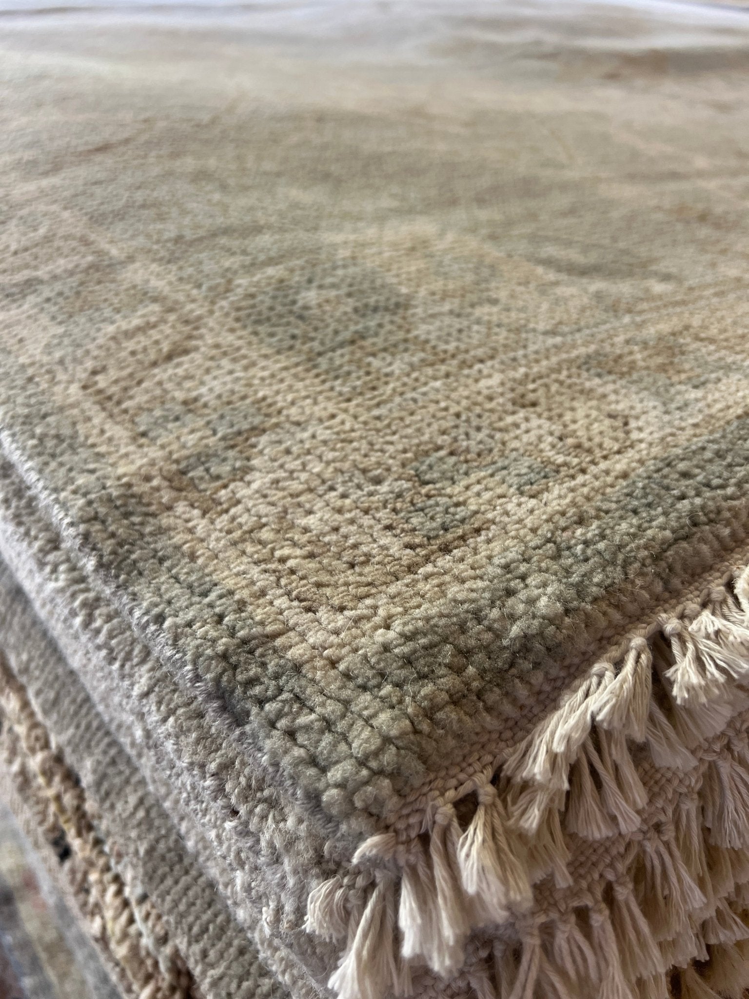 Nadia 8.10x12.3 Hand-Knotted Cream and Green Oushak | Banana Manor Rug Factory Outlet