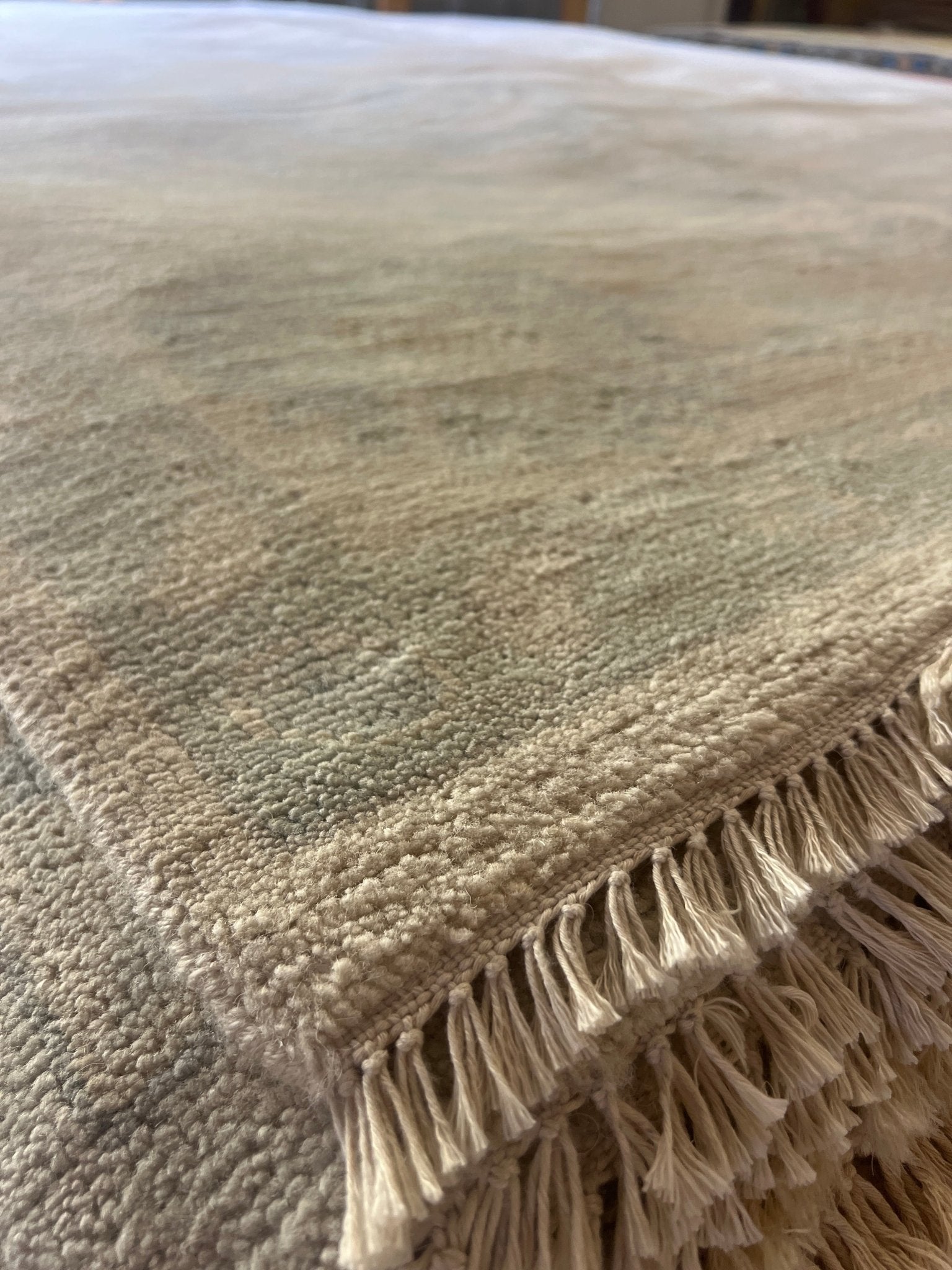 Nina 8.9x12.0 Hand-Knotted Cream and Light Blue Oushak | Banana Manor Rug Factory Outlet