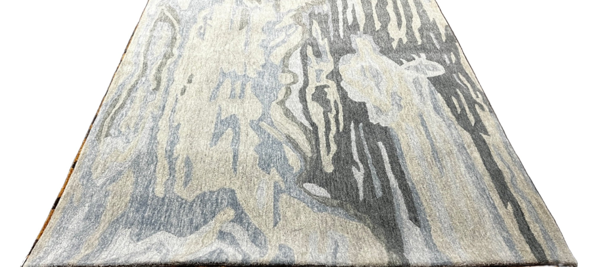 NOMTOC 5.3x7.9 Hand-Tufted Light Grey Printed Viscose | Banana Manor Rug Factory Outlet