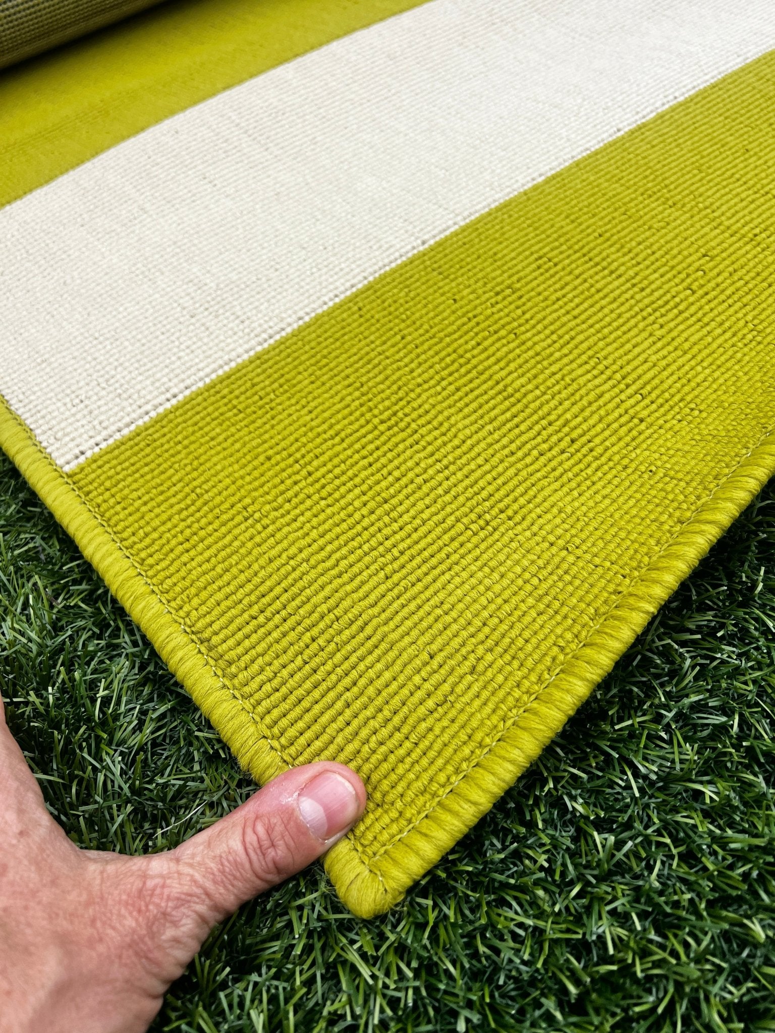 OPPORTUNITY BUY 6.7x9.6 Machine Made Outdoor/Indoor Rug | Banana Manor Rug Factory Outlet