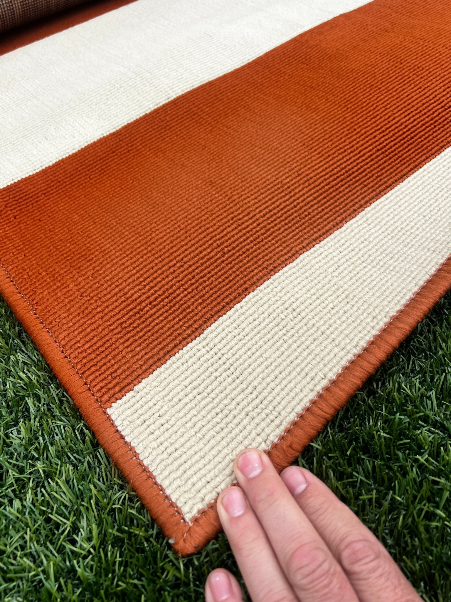 OPPORTUNITY BUY 8.6x13 Machine Made Outdoor/Indoor Rug | Banana Manor Rug Factory Outlet