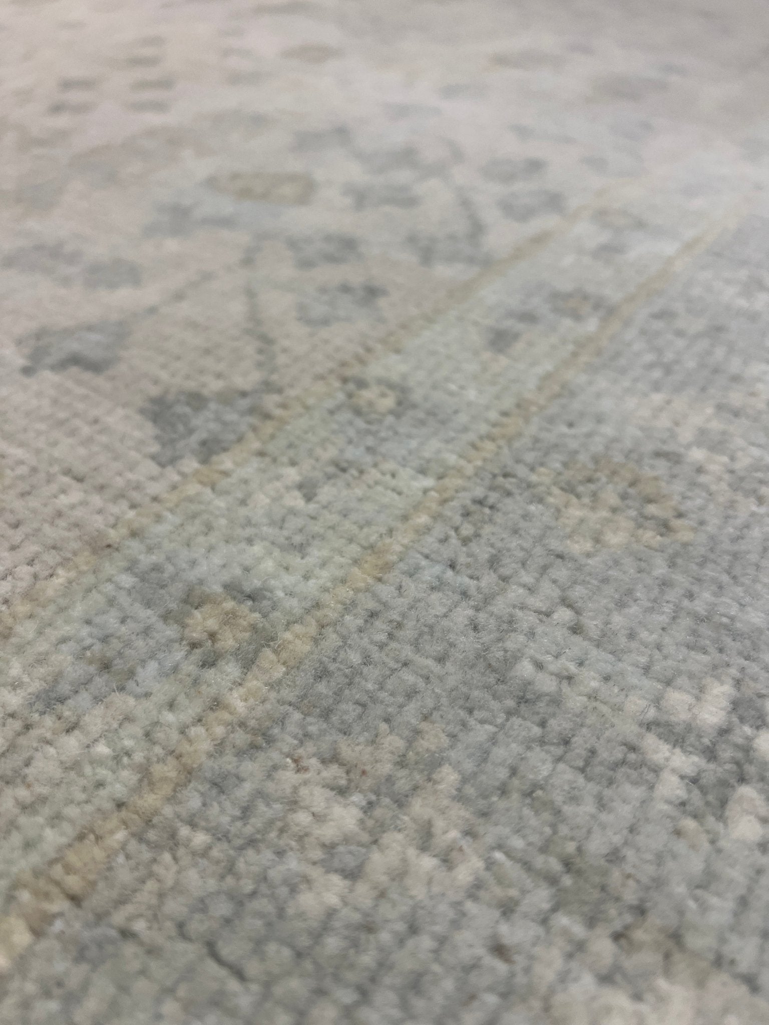 Sally 4.0x6.3 Hand-Knotted Cream and Blue Oushak | Banana Manor Rug Factory Outlet