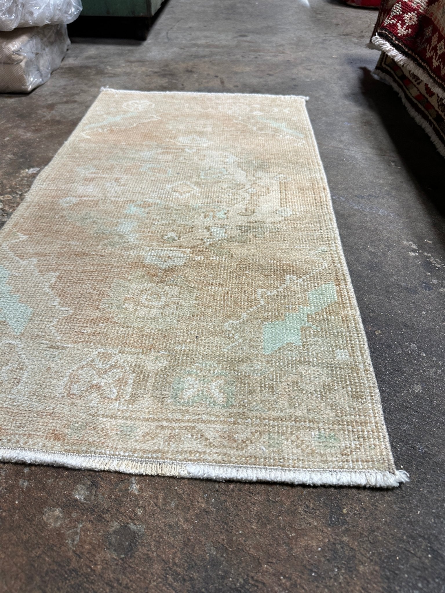 Vintage 1.7x2.11 Turkish Oushak Tan and Gray Small Rug | Banana Manor Rug Factory Outlet