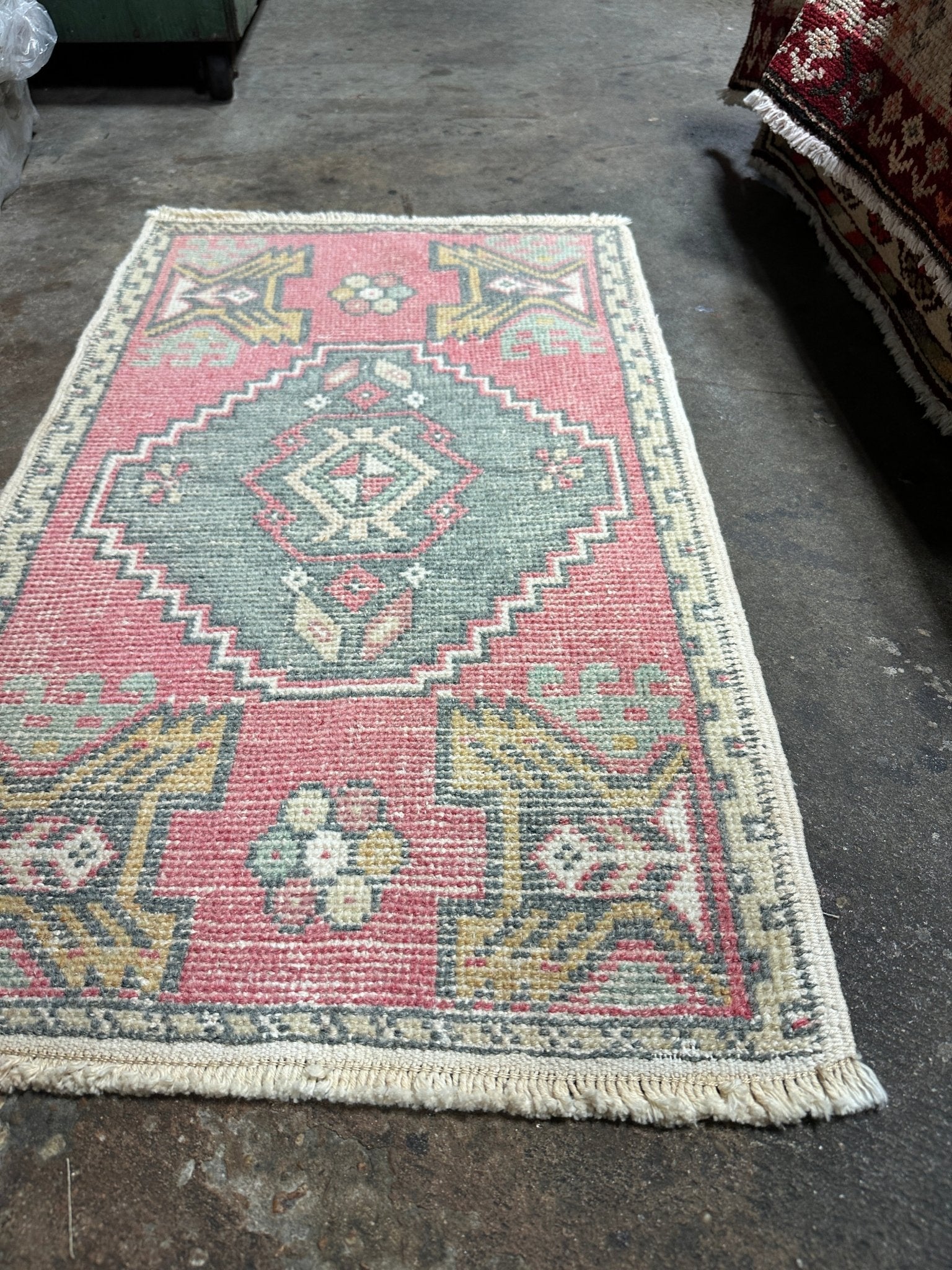 Vintage 1.8x2.10 Turkish Oushak Soft Red and Gray Small Rug | Banana Manor Rug Factory Outlet