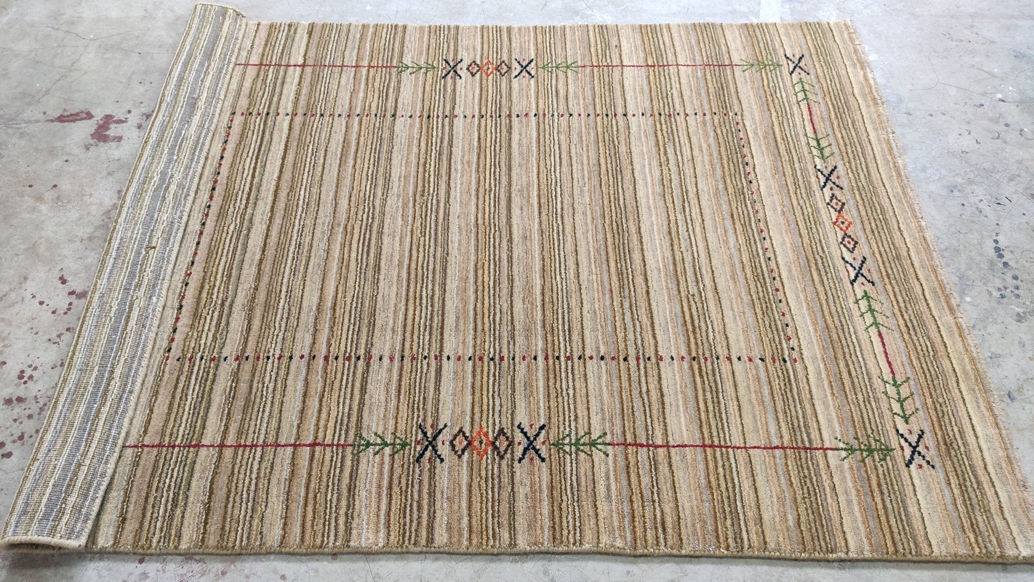 4x5.9 Beige Handwoven Gabbeh Rug | Banana Manor Rug Factory Outlet