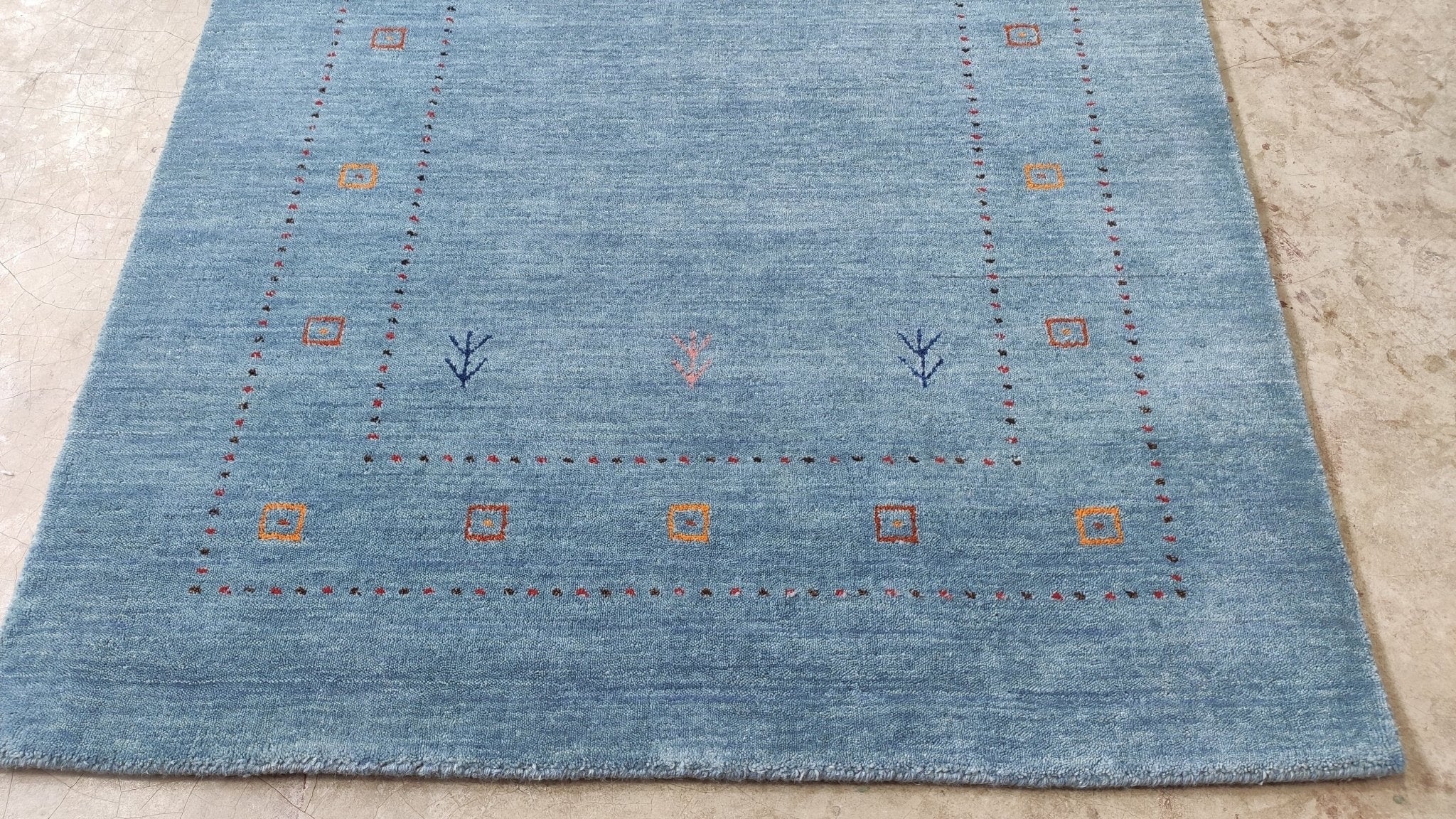 4x5.9 Blue/Beige Handwoven Gabbeh Rug | Banana Manor Rug Factory Outlet