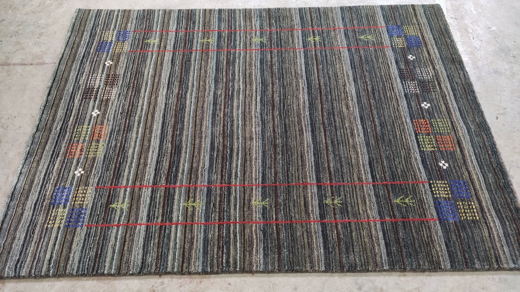 4x5.9 Grey Handwoven Gabbeh Rug | Banana Manor Rug Factory Outlet