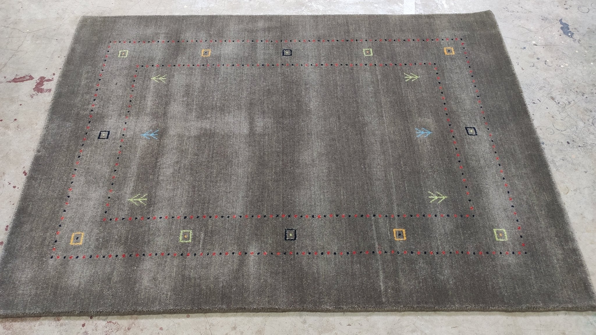 4x5.9 Grey Handwoven Gabbeh Rug | Banana Manor Rug Factory Outlet