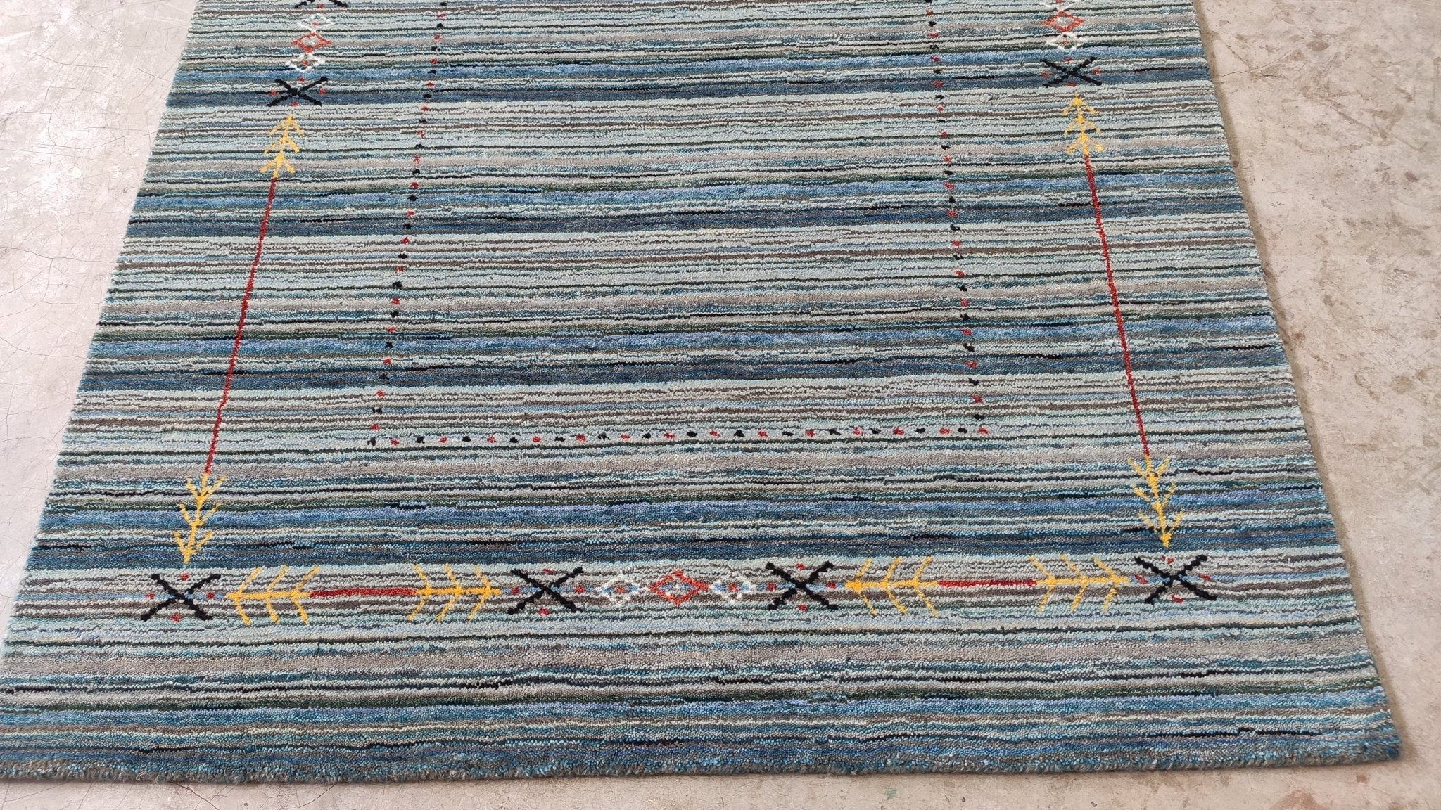 4x5.9 Grey Handwoven Gabbeh Rug | Banana Manor Rug Factory Outlet