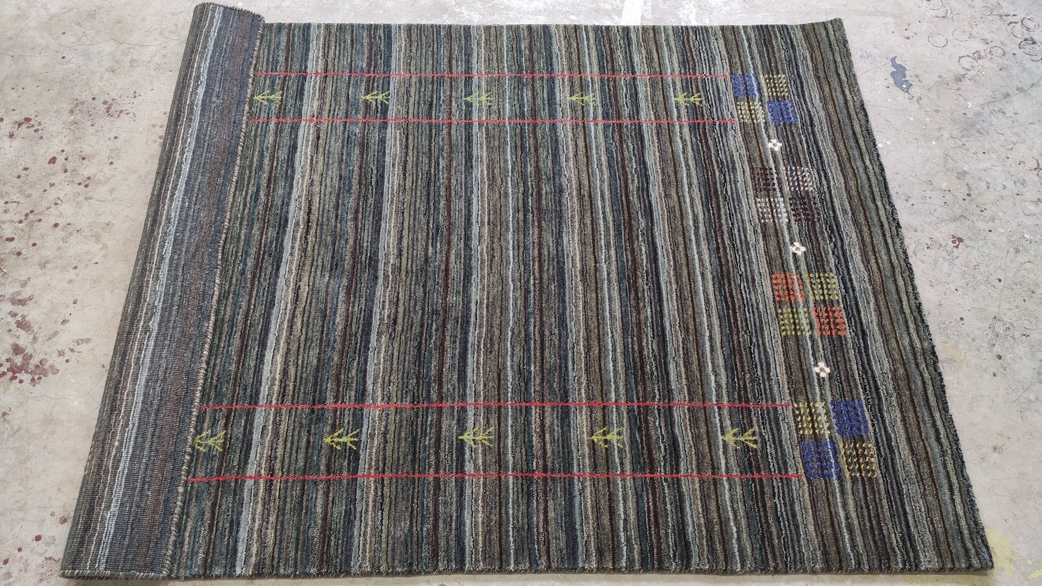 4x5.9 Grey Handwoven Gabbeh Rug | Banana Manor Rug Factory Outlet
