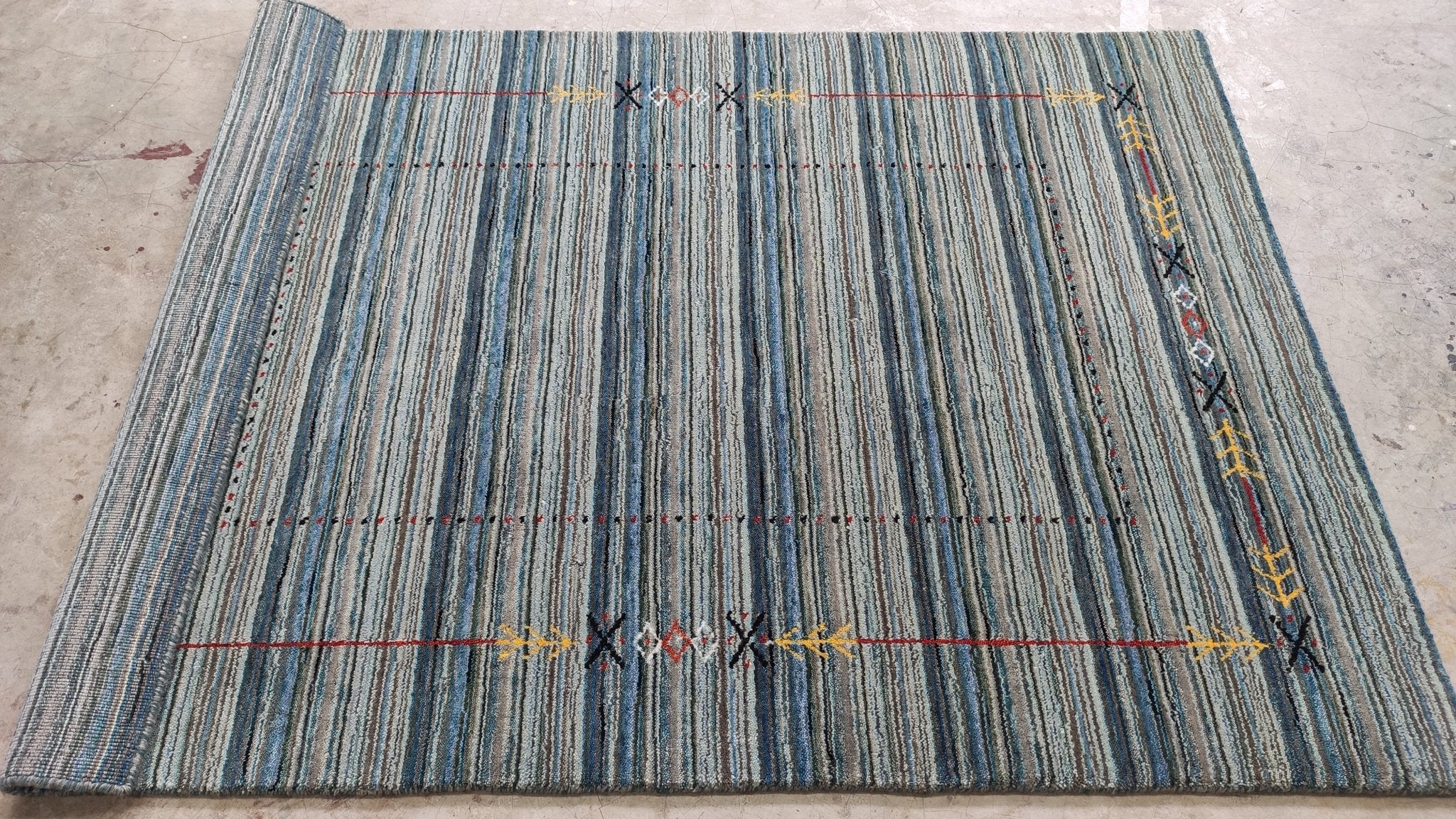 4x5.9 Grey Handwoven Gabbeh Rug | Banana Manor Rug Factory Outlet