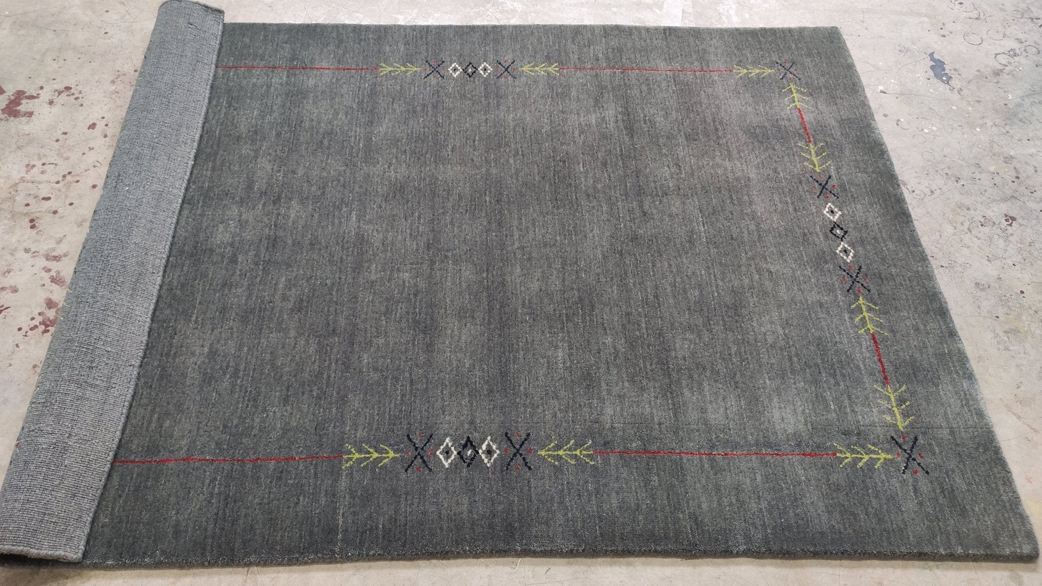 4x5.9 Grey Handwoven Gabbeh Rug | Banana Manor Rug Factory Outlet