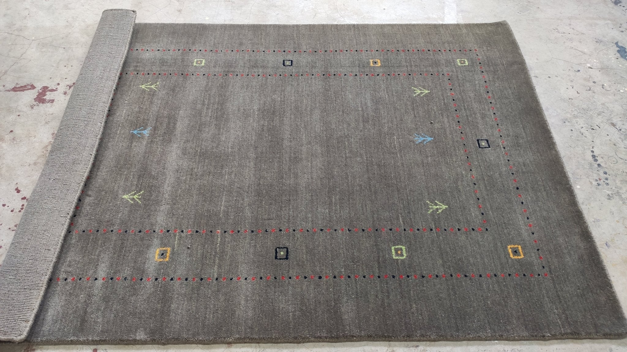 4x5.9 Grey Handwoven Gabbeh Rug | Banana Manor Rug Factory Outlet