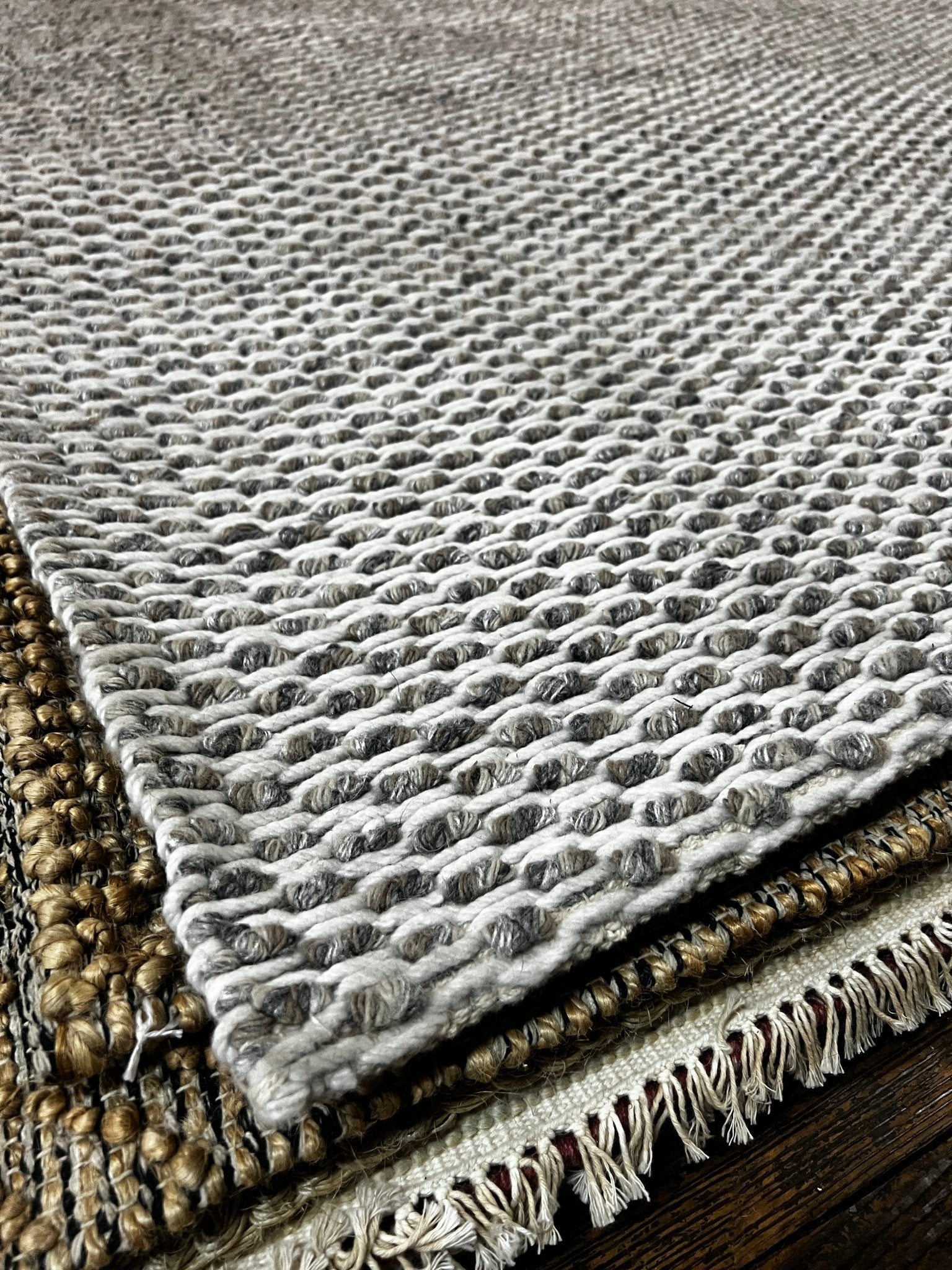 Andy Summers 6x6 White and Gray Handwoven Durrie Rug | Banana Manor Rug Factory Outlet