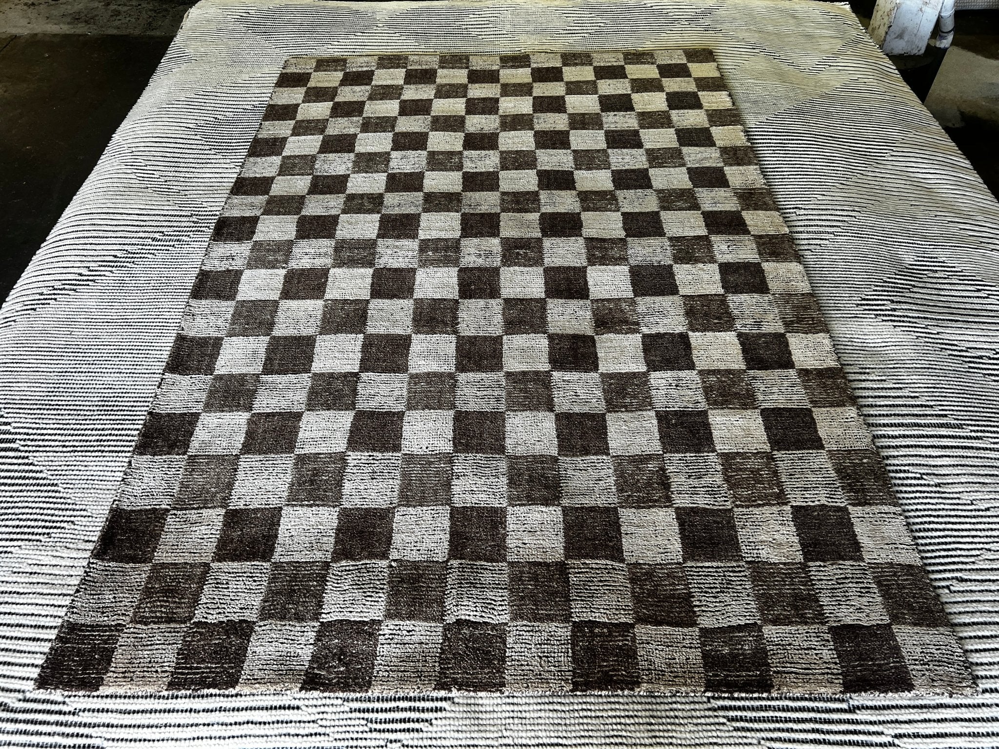 Anneliese 4.6x6.6 Handwoven Blended Cut Pile Carpet | Banana Manor Rug Factory Outlet