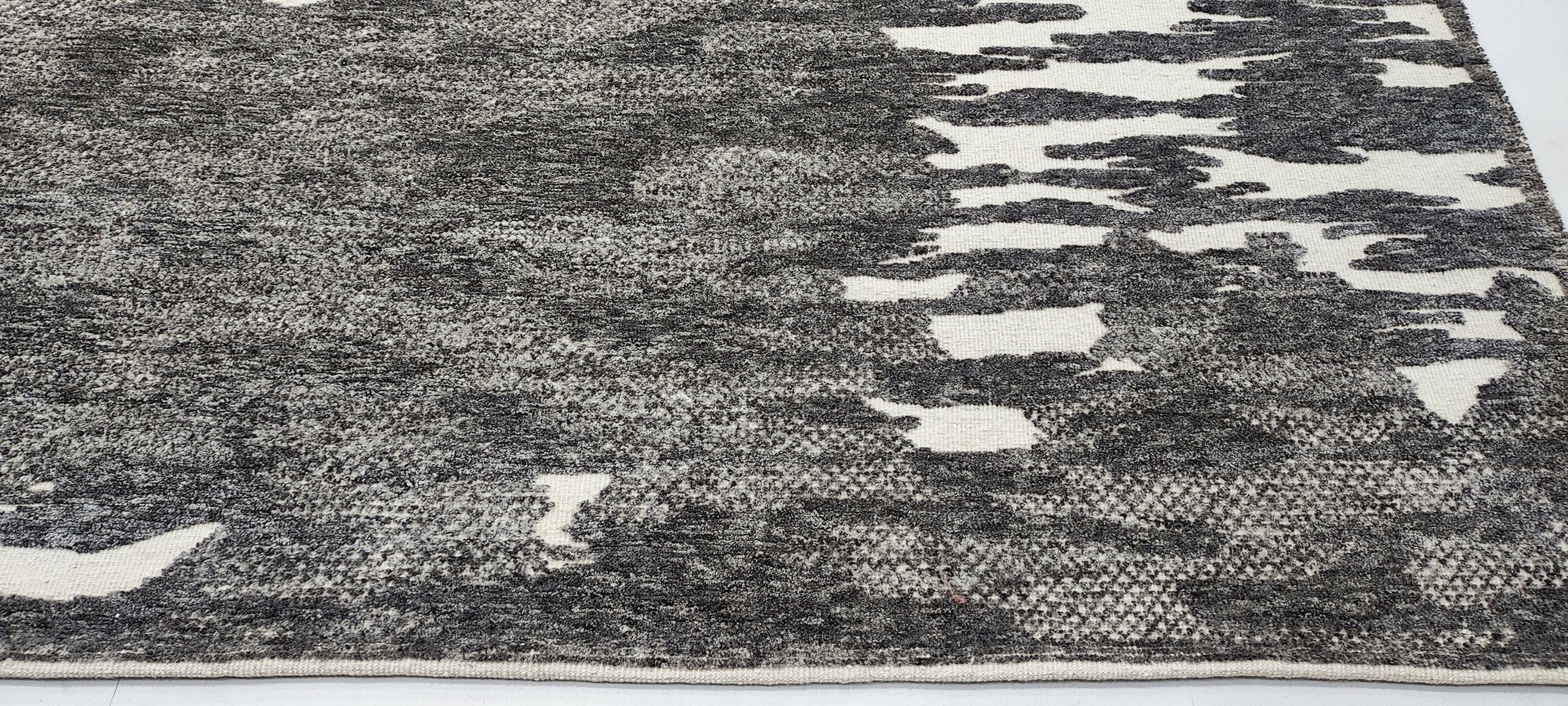 Barrymore 9.3x11.9 Hand-Knotted Grey & Ivory High Low | Banana Manor Rug Factory Outlet