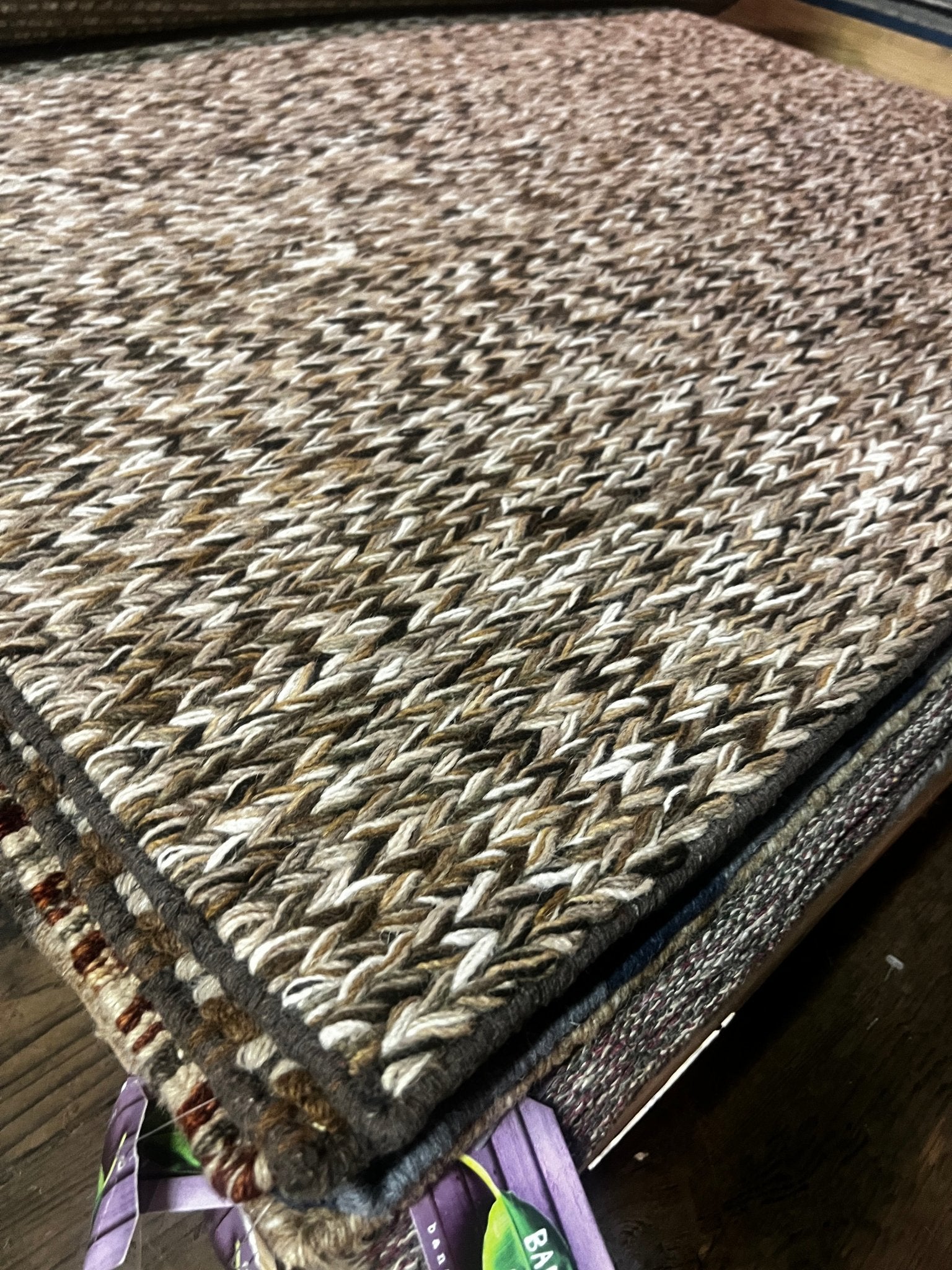 B.J. Novak 4.9x6.6 Handwoven Durrie | Banana Manor Rug Factory Outlet
