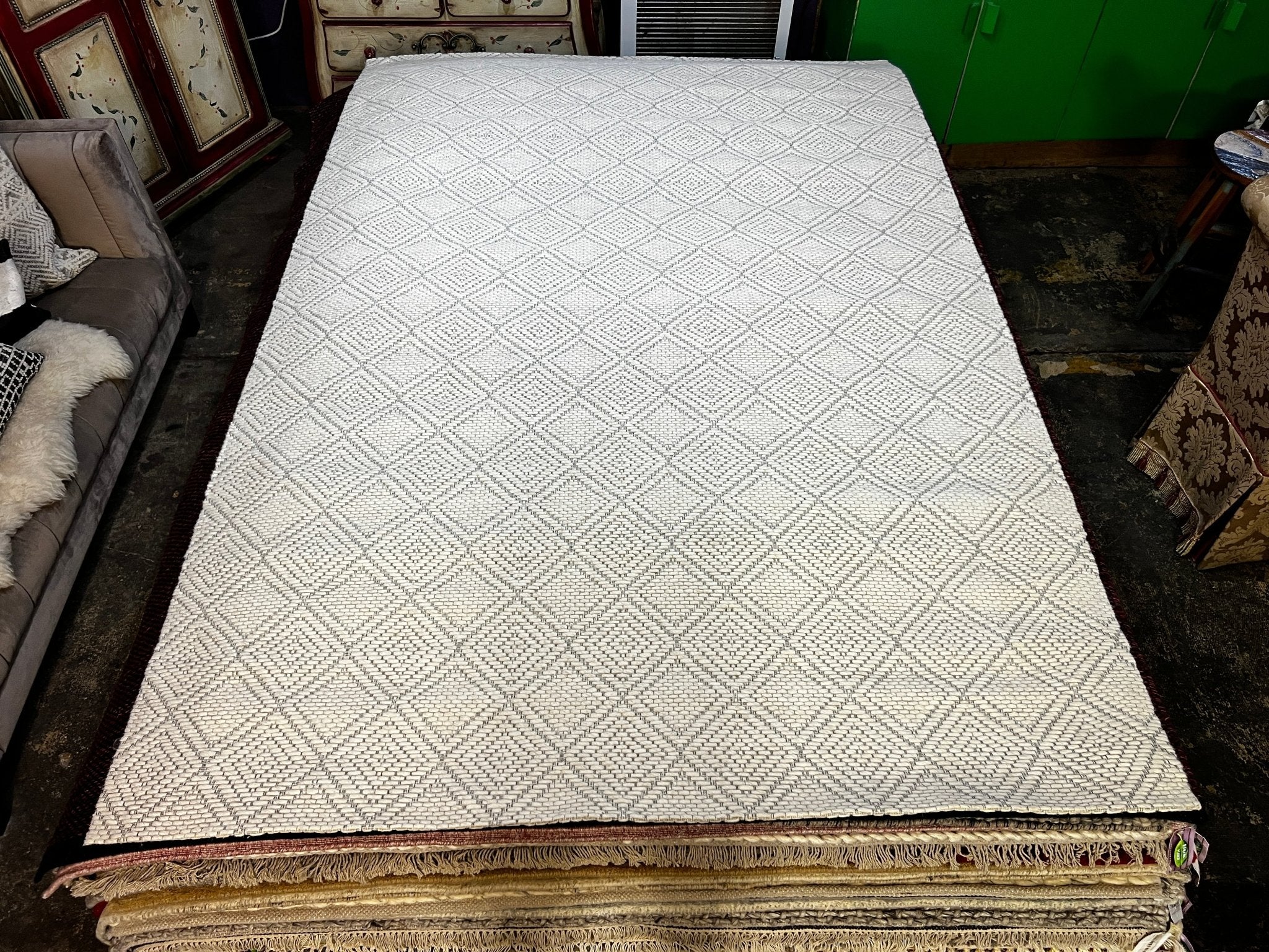 Gloria Delgado-Pritchett 6x9 Handwoven Ivory & Grey Jacquard Durrie | Banana Manor Rug Factory Outlet
