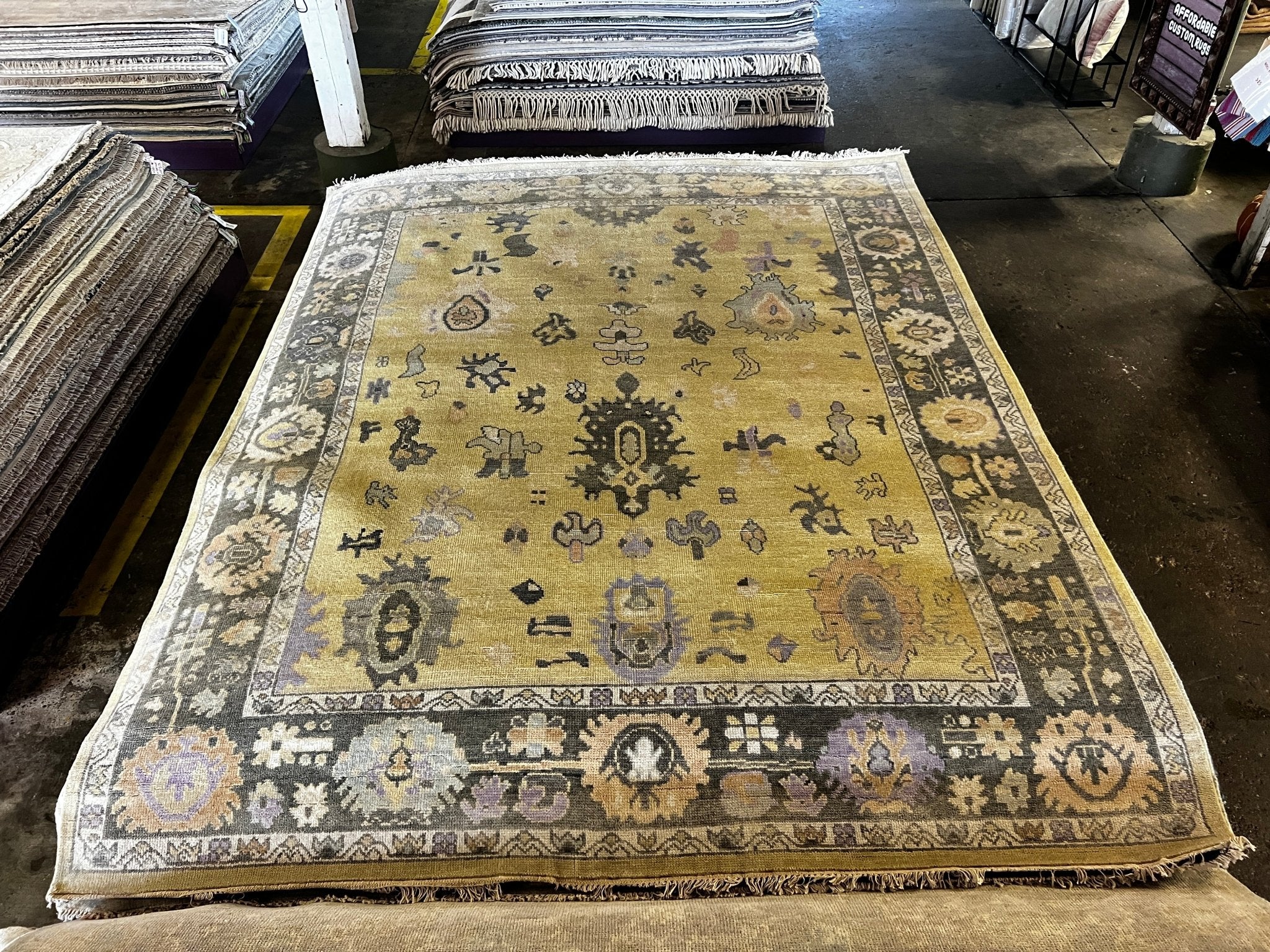 Hennessey 8x10 Light Yellow and Grey Hand-Knotted Oushak Rug | Banana Manor Rug Factory Outlet