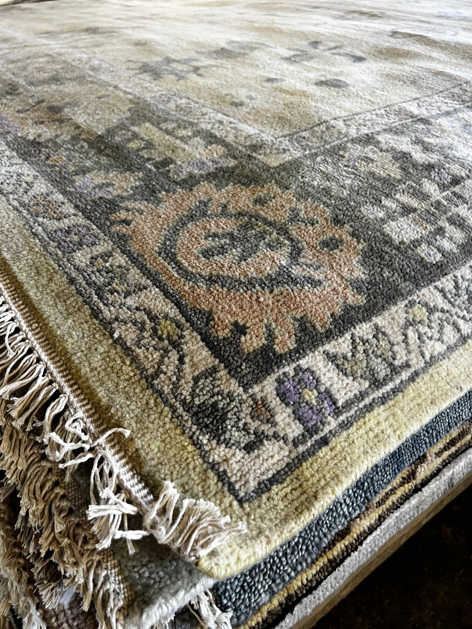 Hennessey 8x10 Light Yellow and Grey Hand-Knotted Oushak Rug | Banana Manor Rug Factory Outlet