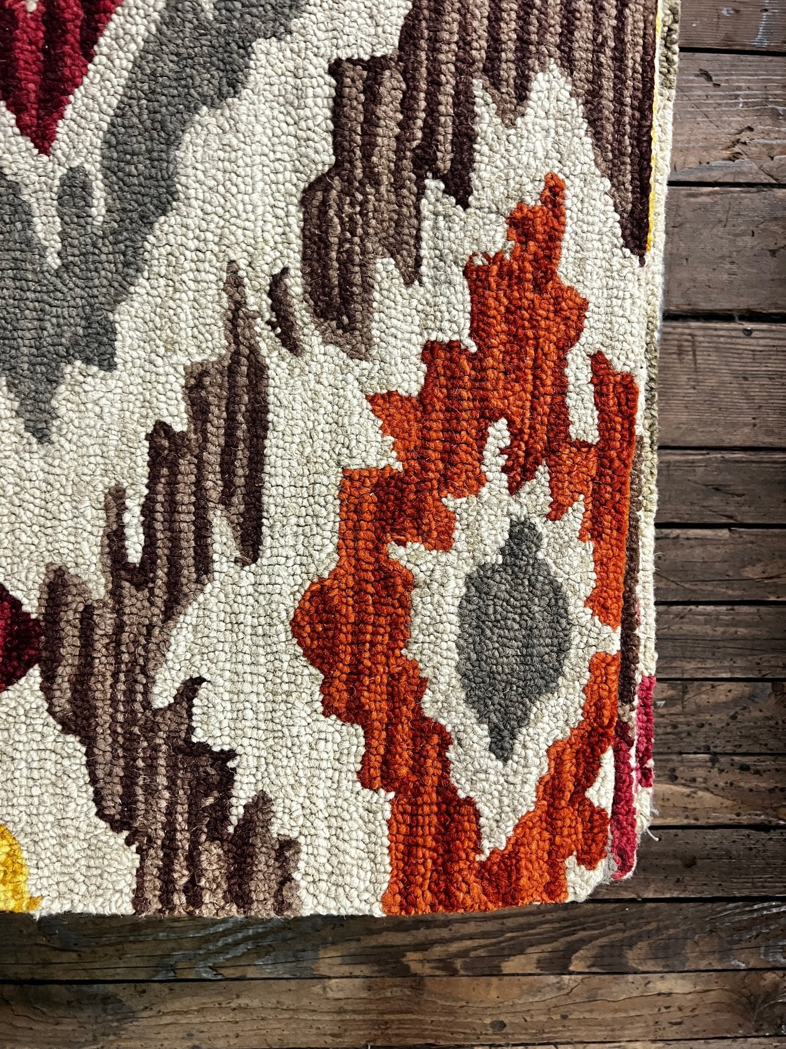 Karl Muller Hand-Tufted Wool Natural Multi-Colored Runner (Multiple Sizes) | Banana Manor Rug Factory Outlet