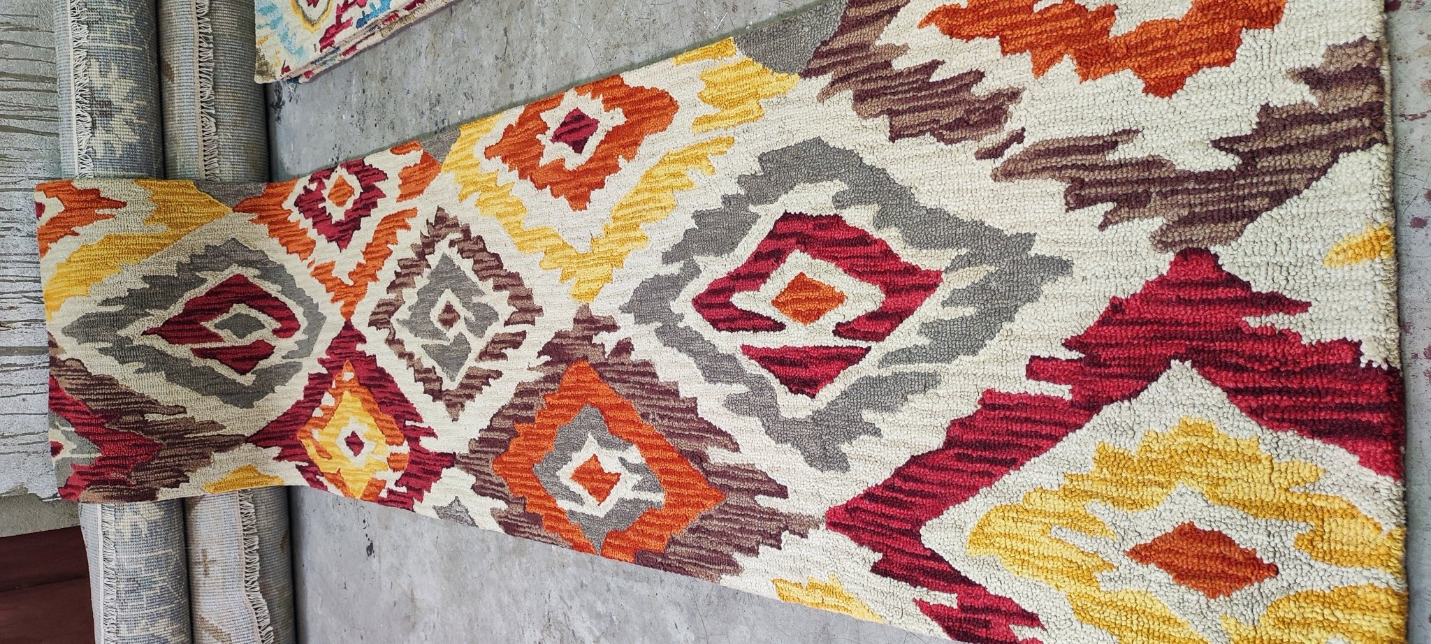 Karl Muller Hand-Tufted Wool Natural Multi-Colored Runner (Multiple Sizes) | Banana Manor Rug Factory Outlet