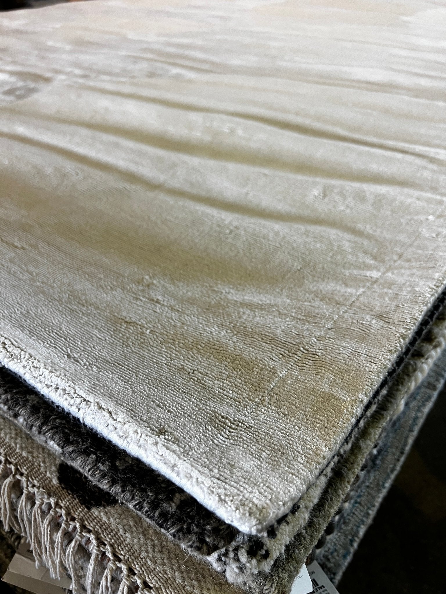 King Arthur 9x12 Handwoven Ivory & Beige Modern Viscose | Banana Manor Rug Factory Outlet