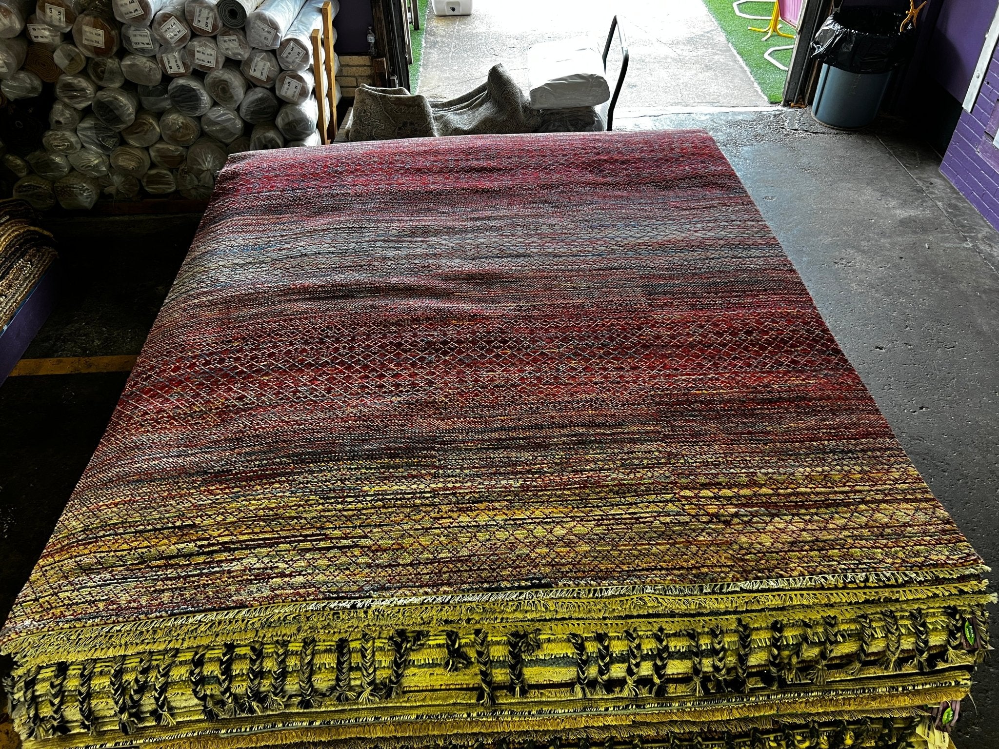 Lizzo 8.3x10.3 Hand-Knotted Grass Style Multi-Color | Banana Manor Rug Factory Outlet