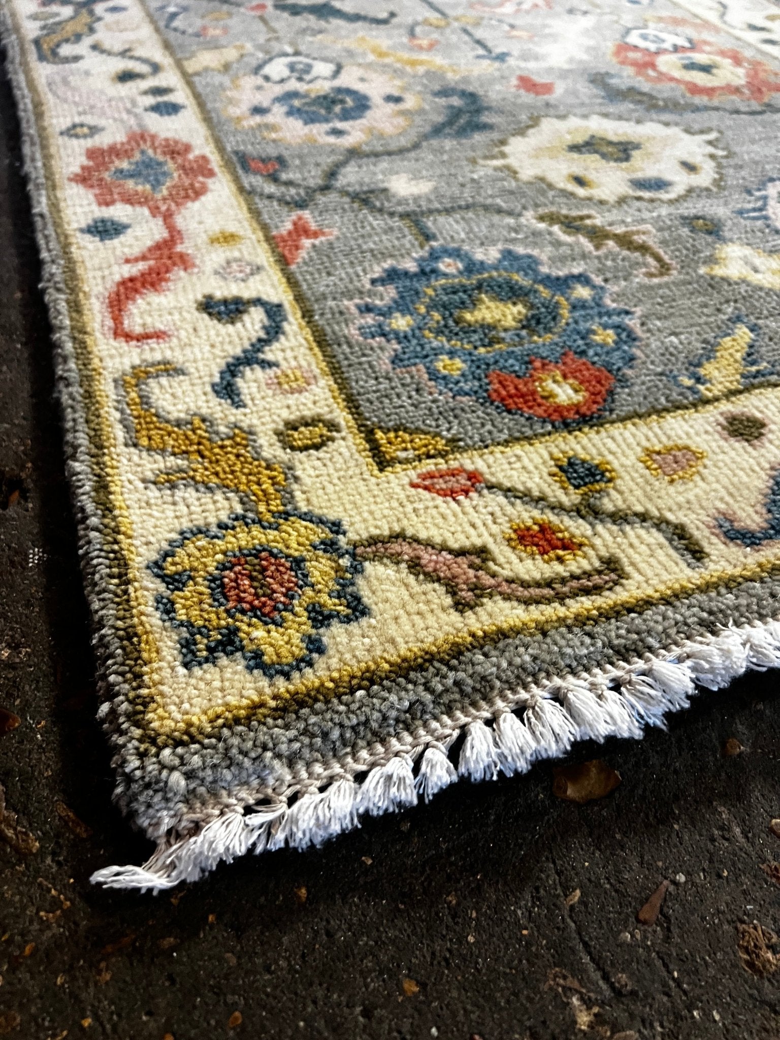 Hand knotted store runner